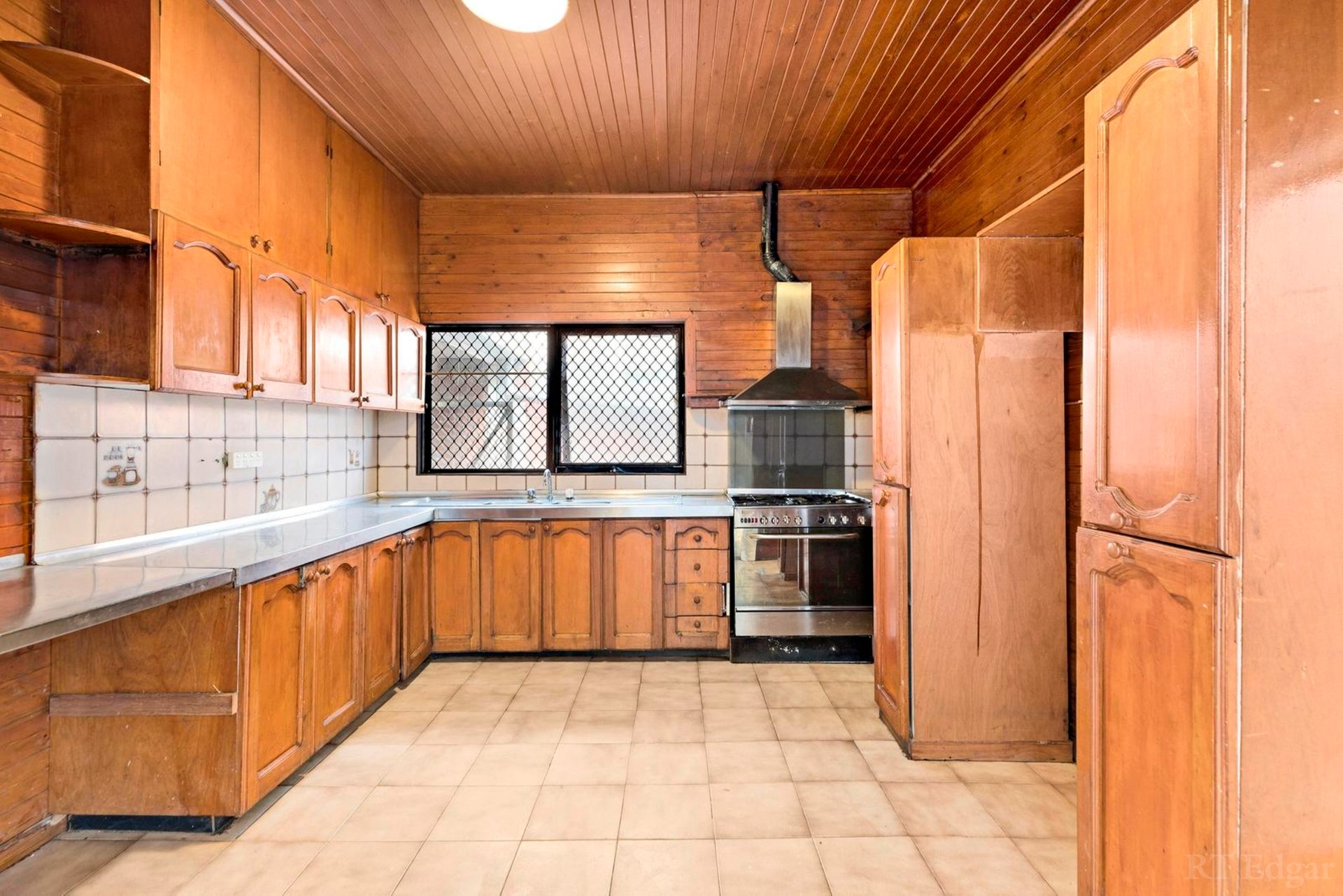Property Gallery Thumbnail 4