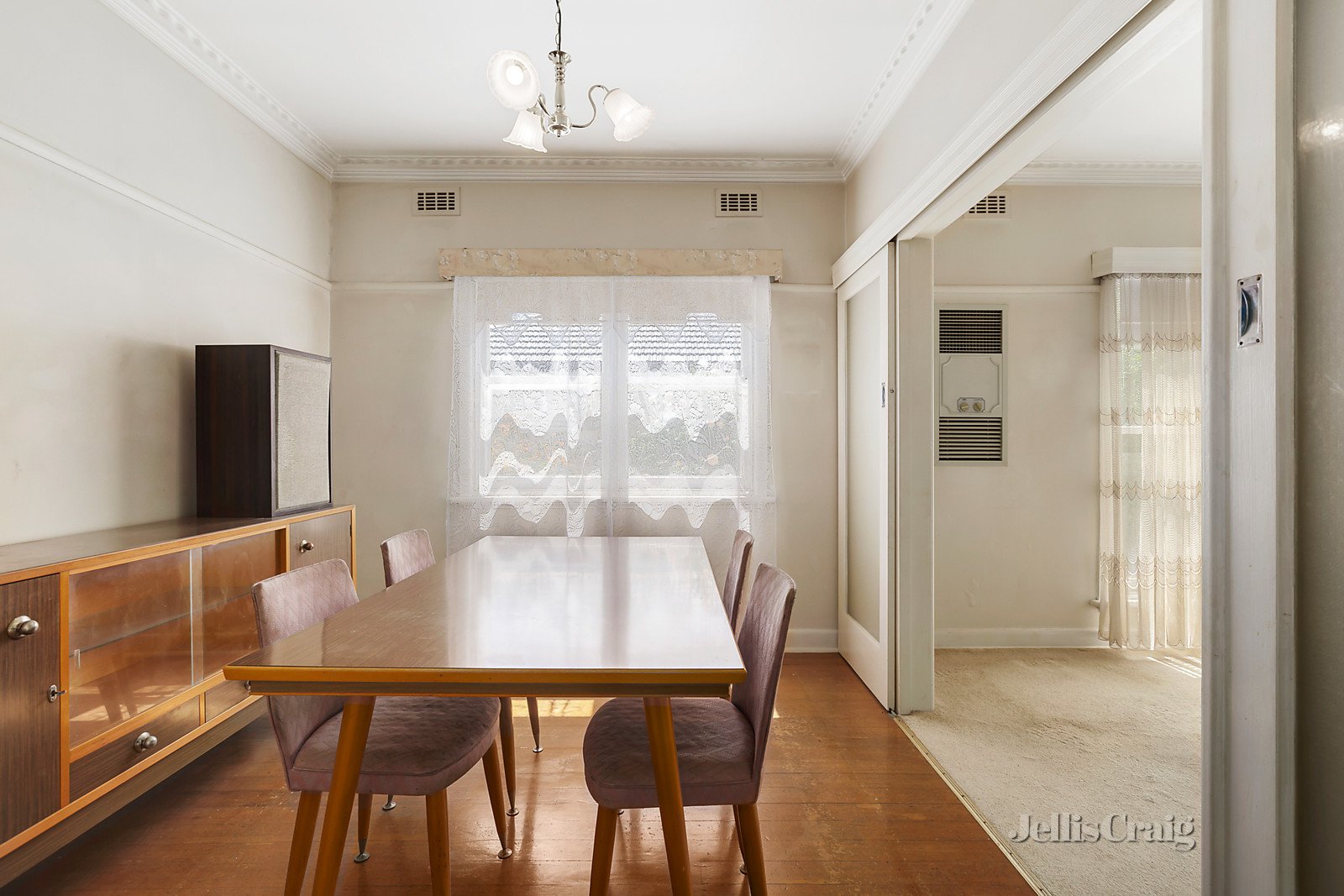 101 Tucker Road, Bentleigh image 2