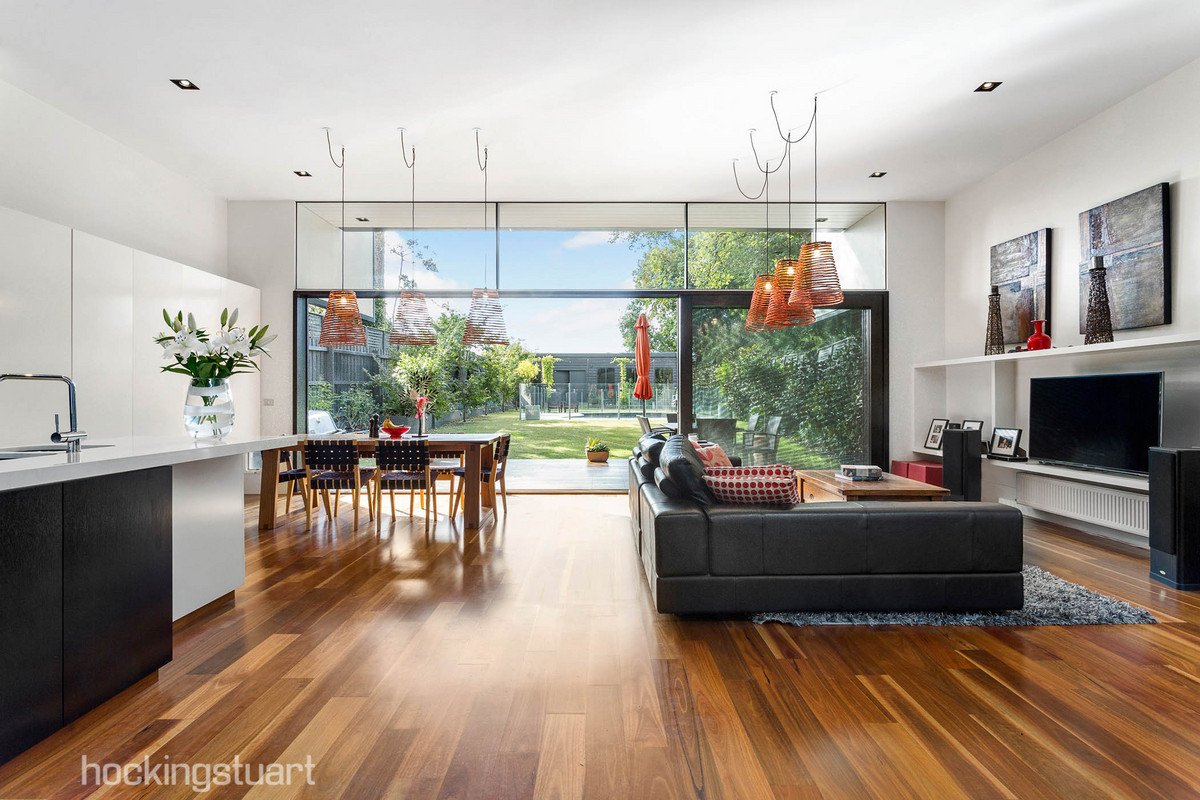 101 Wellington Street, Kew image 2