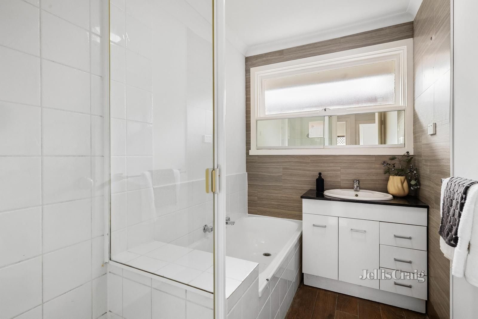 10/10-12 Moonya Road, Carnegie image 7