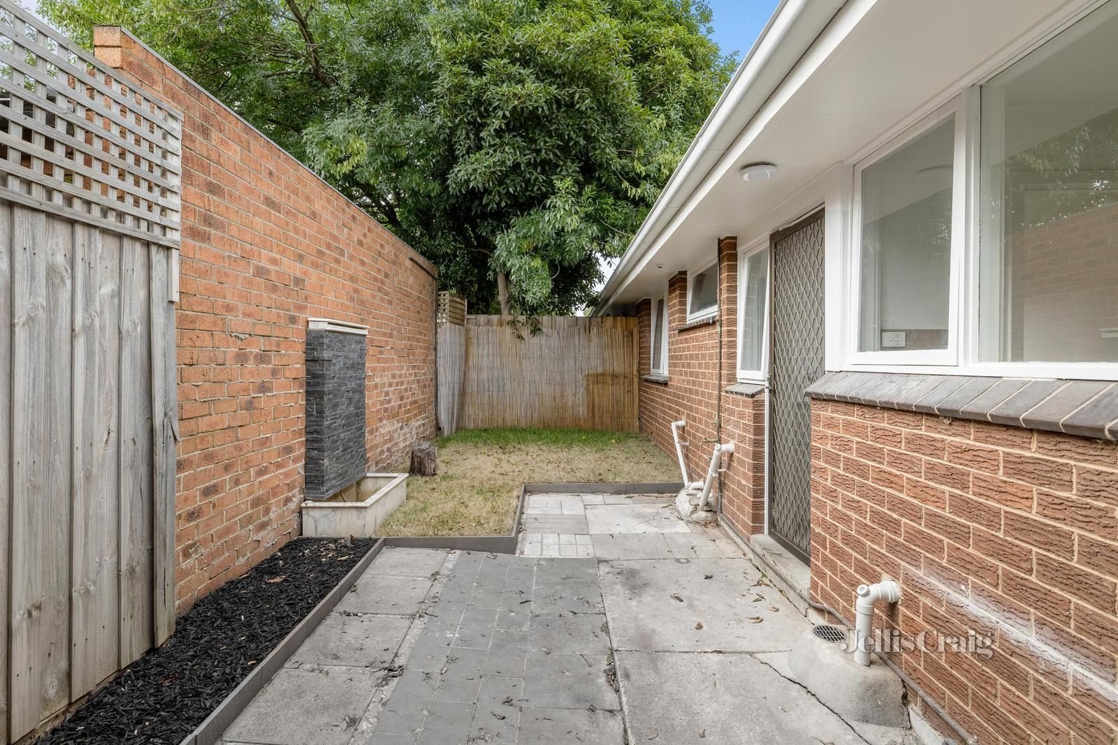 10/10-12 Moonya Road, Carnegie image 8