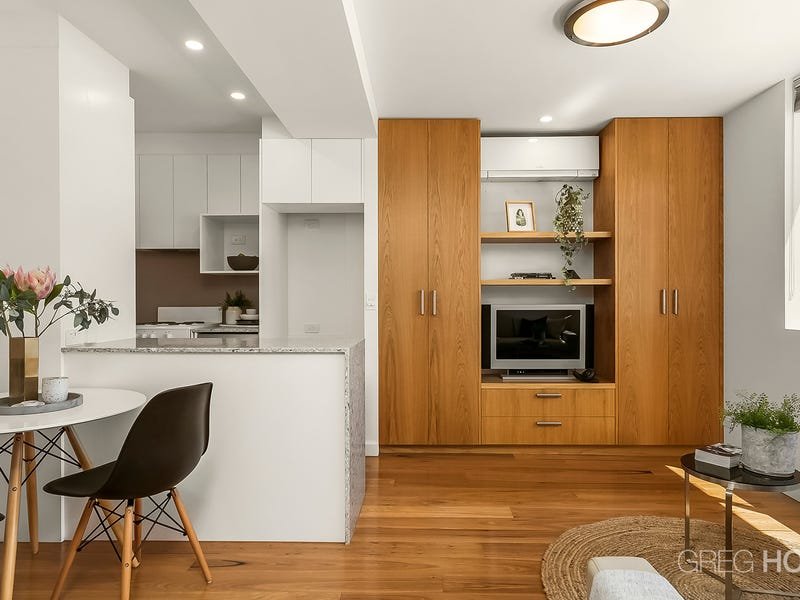 10/10 Mountain Street, South&nbsp;Melbourne image 1