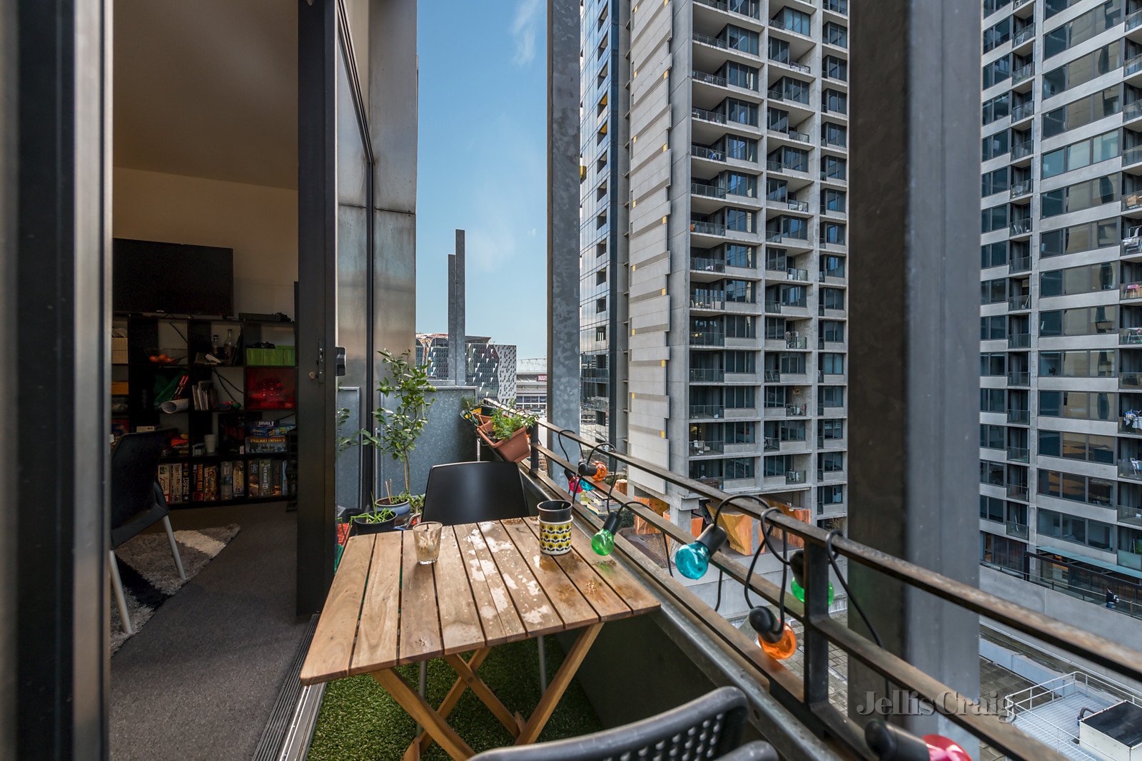 1010/639 Little Bourke Street, Melbourne image 1