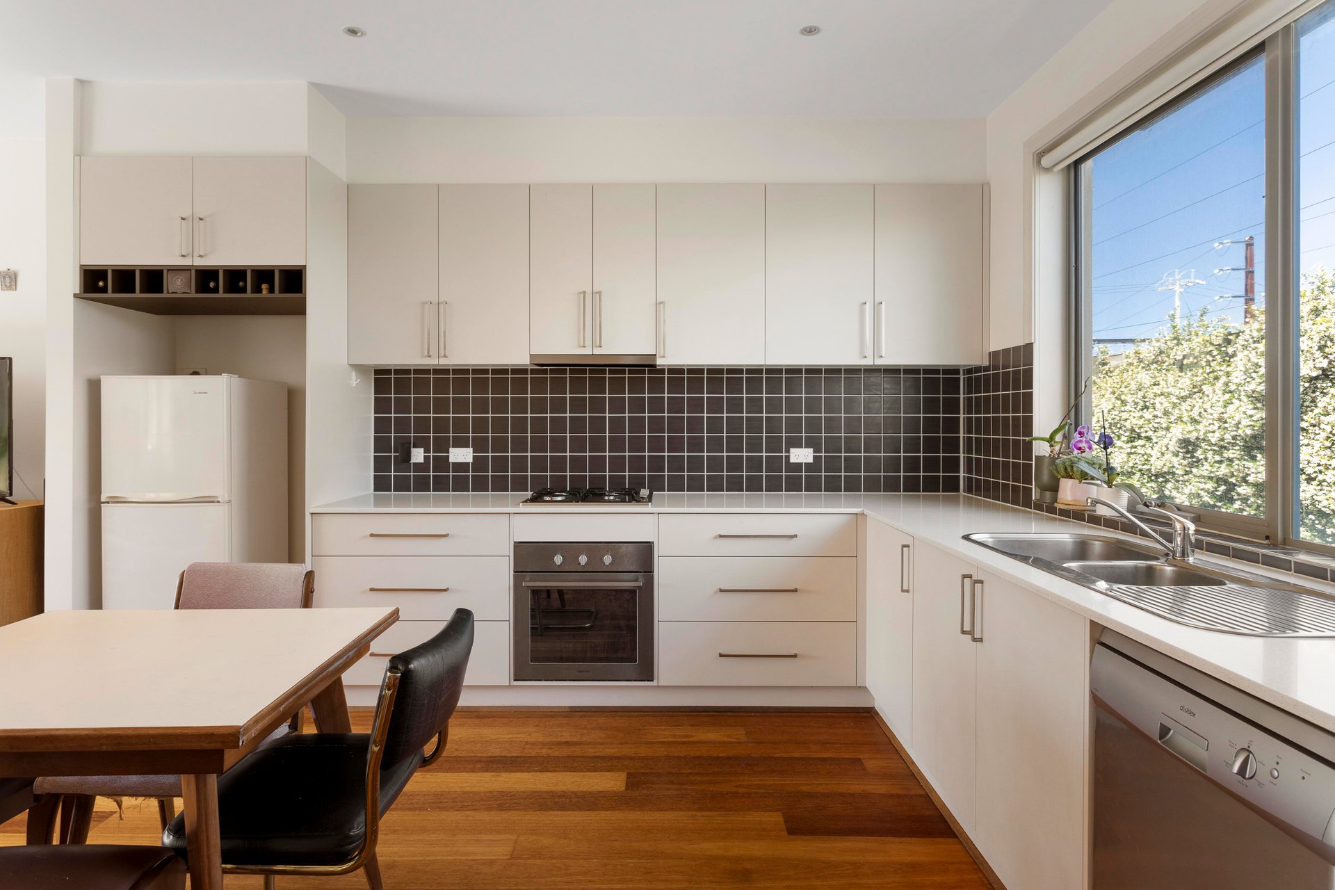 10/107 Herbert Street, Northcote image 5