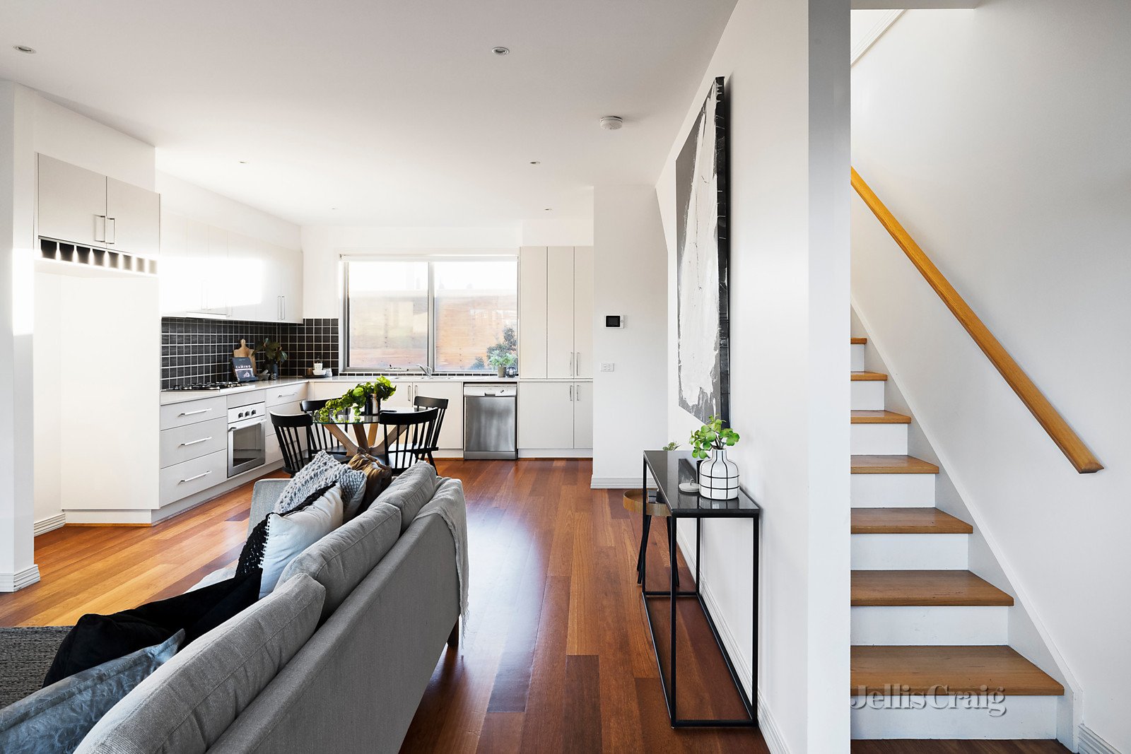 10/107 Herbert Street, Northcote image 1