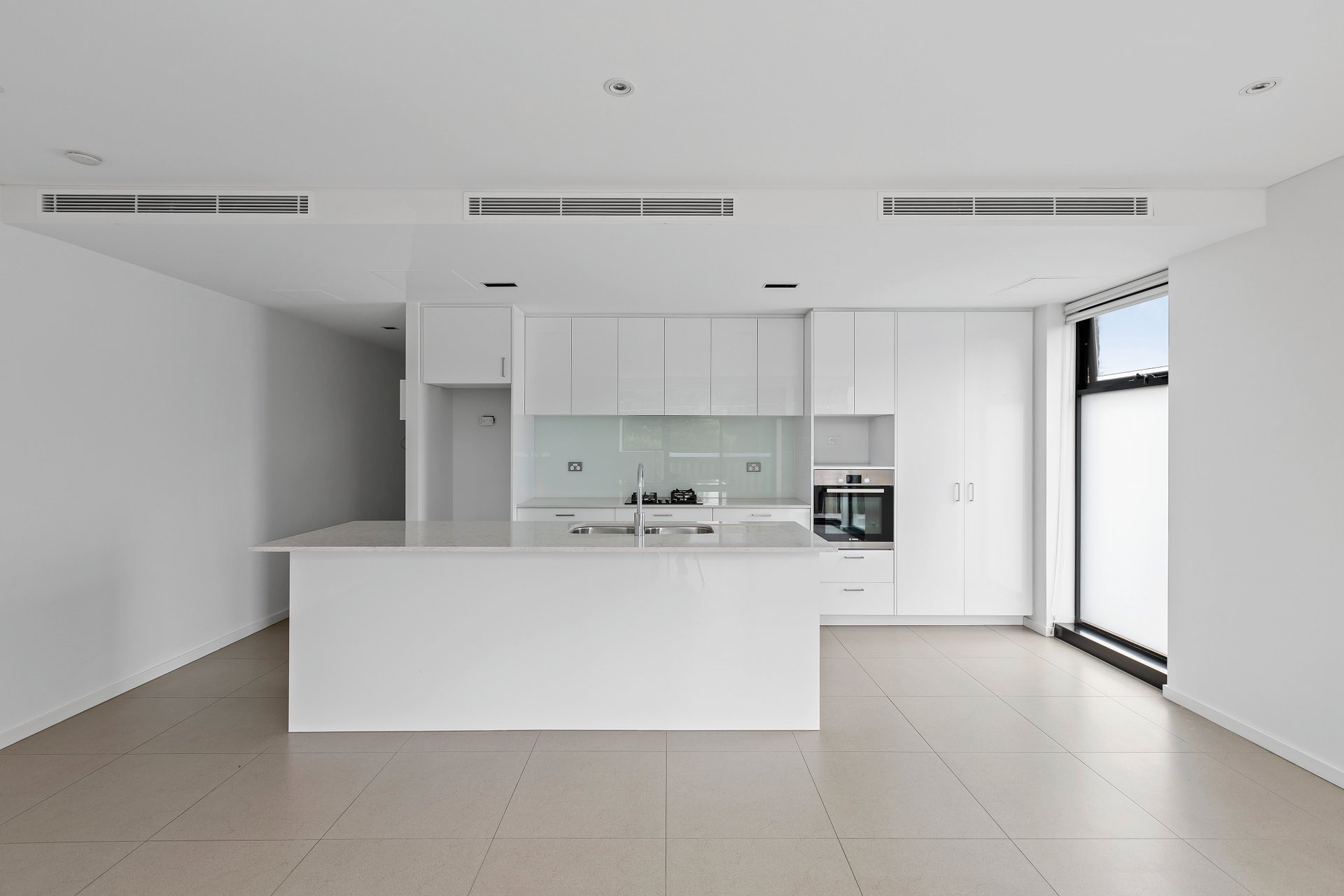 Property Gallery - Main Image