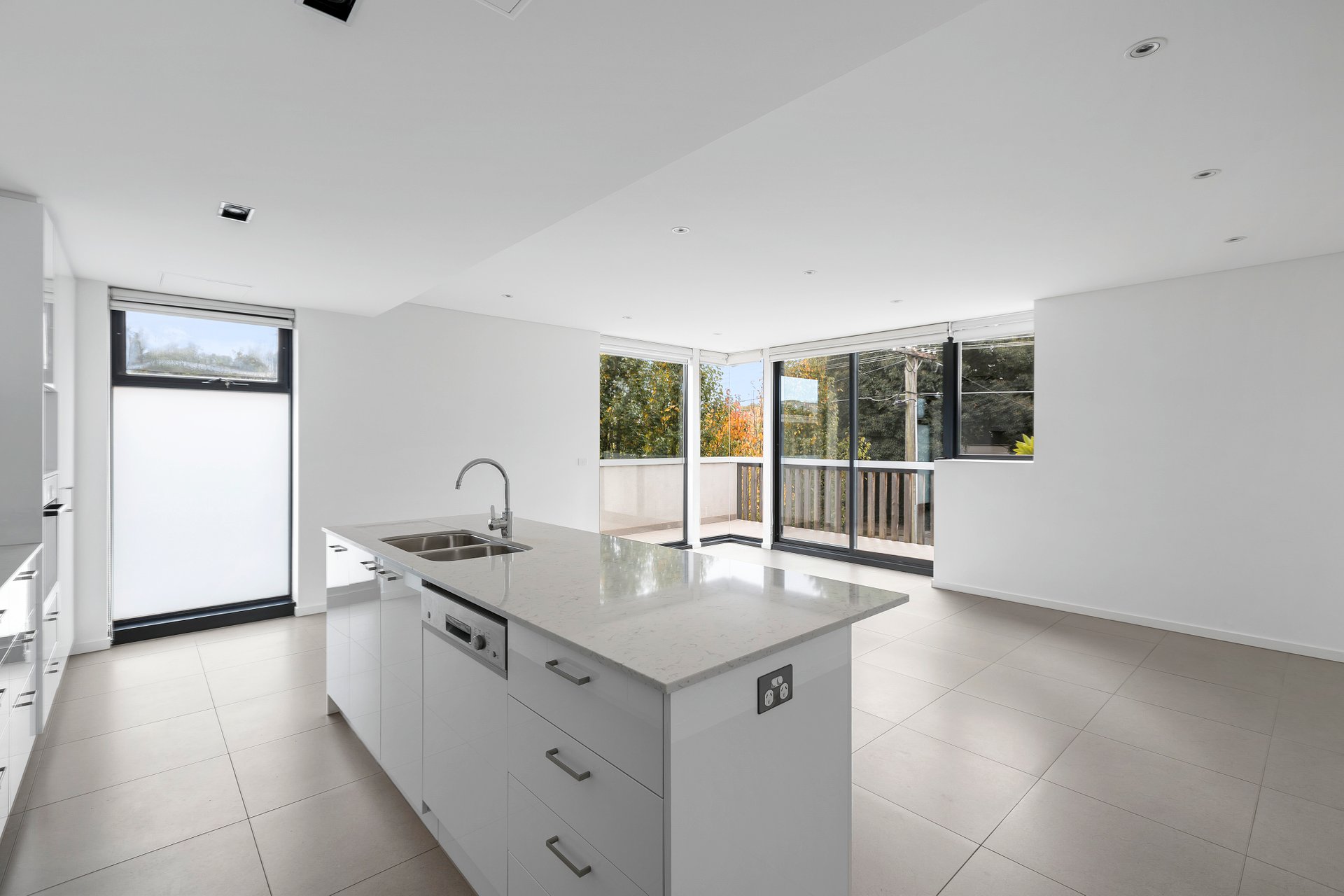 Property Gallery Thumbnail 4