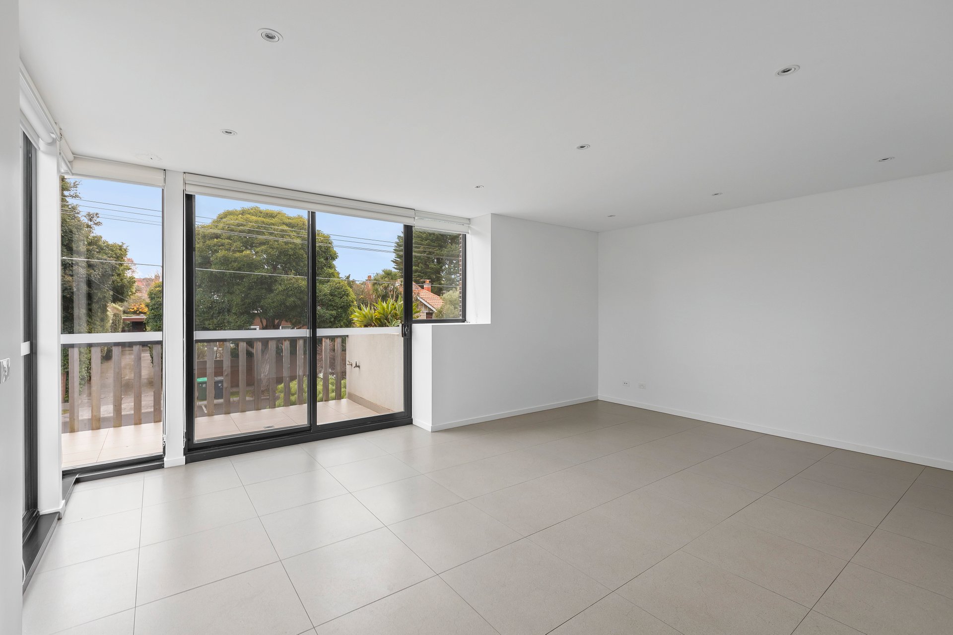 Property Gallery Thumbnail 5