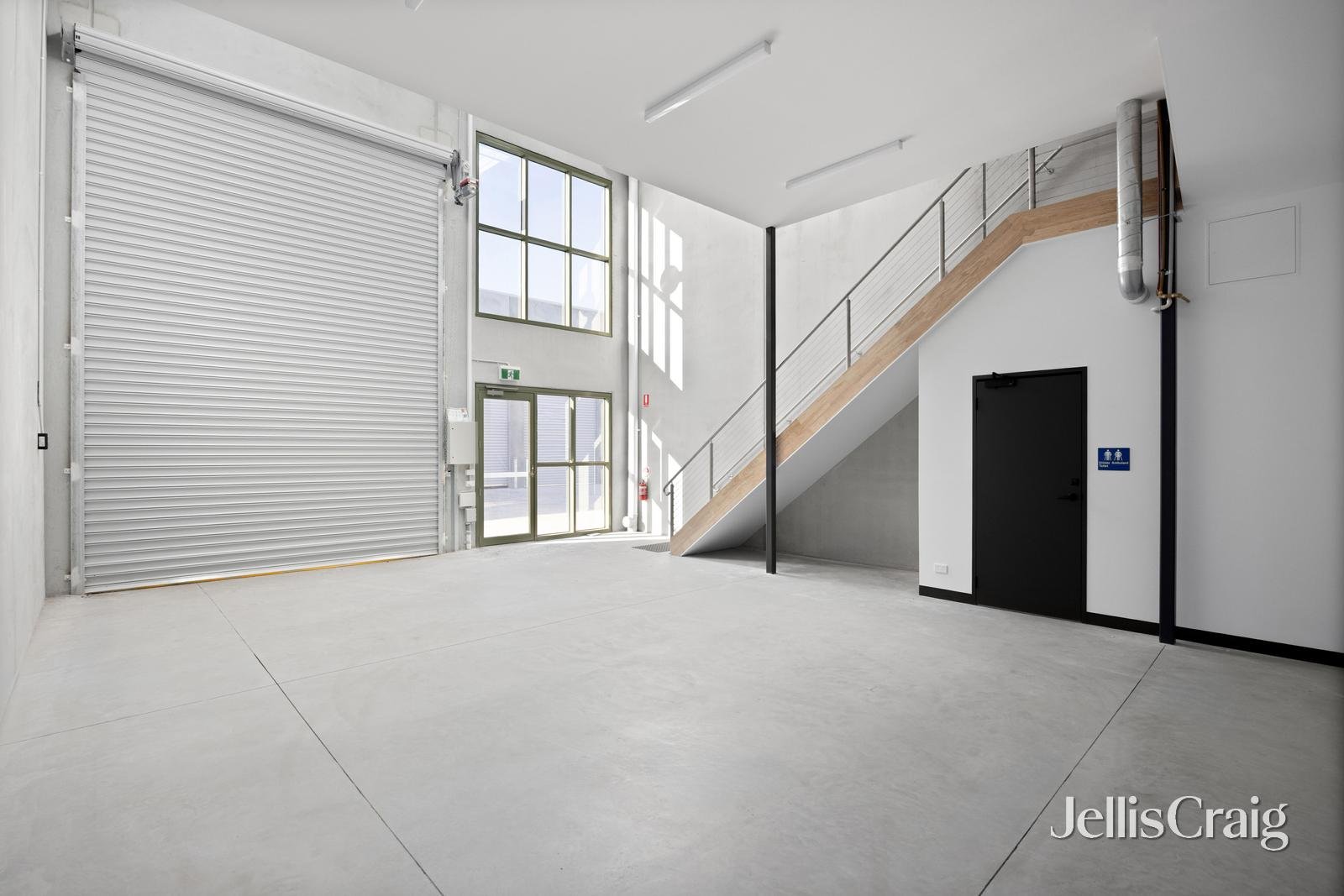10&11/142 Hall Street, Spotswood image 7