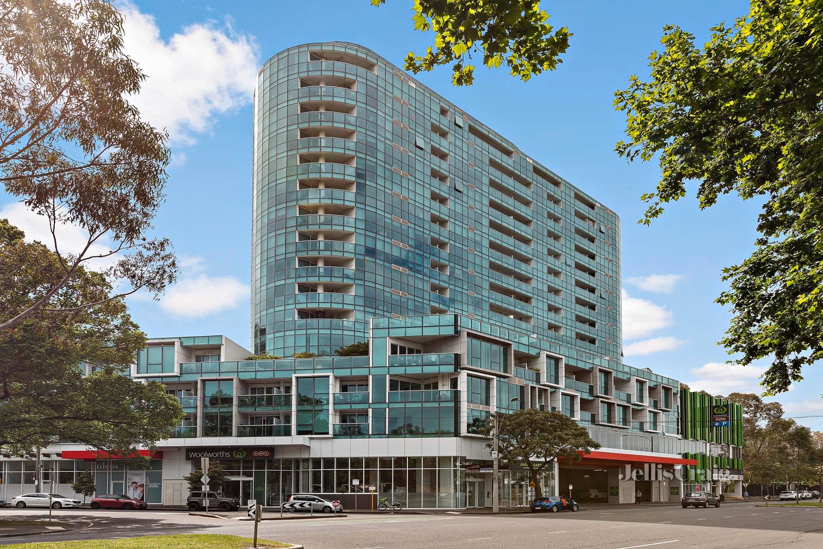 1011/188 Macaulay Road, North Melbourne image 9
