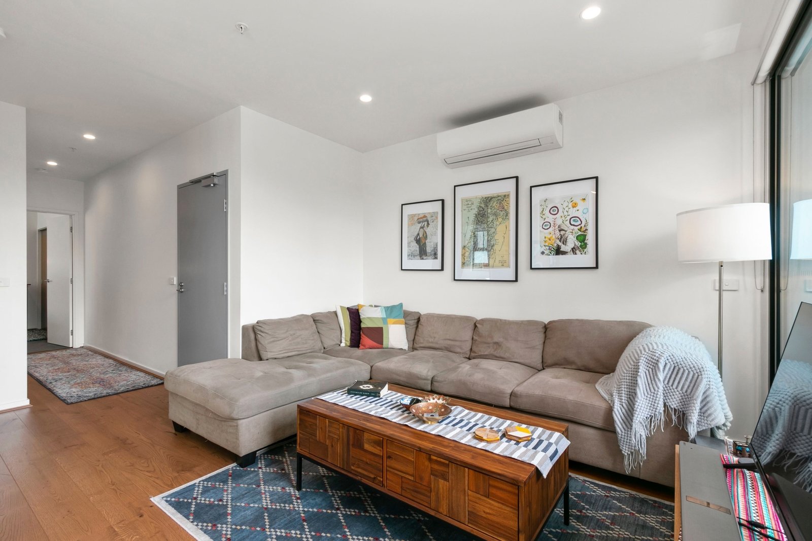 Property Gallery Thumbnail 2