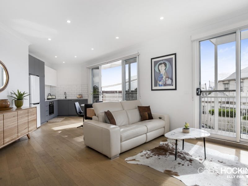 101/129 Douglas Parade, Williamstown image 1