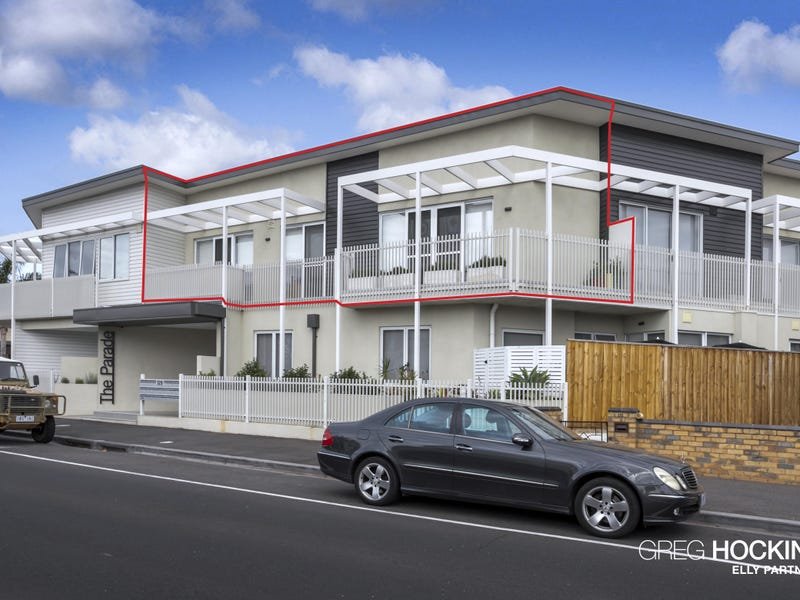 101/129 Douglas Parade, Williamstown image 2