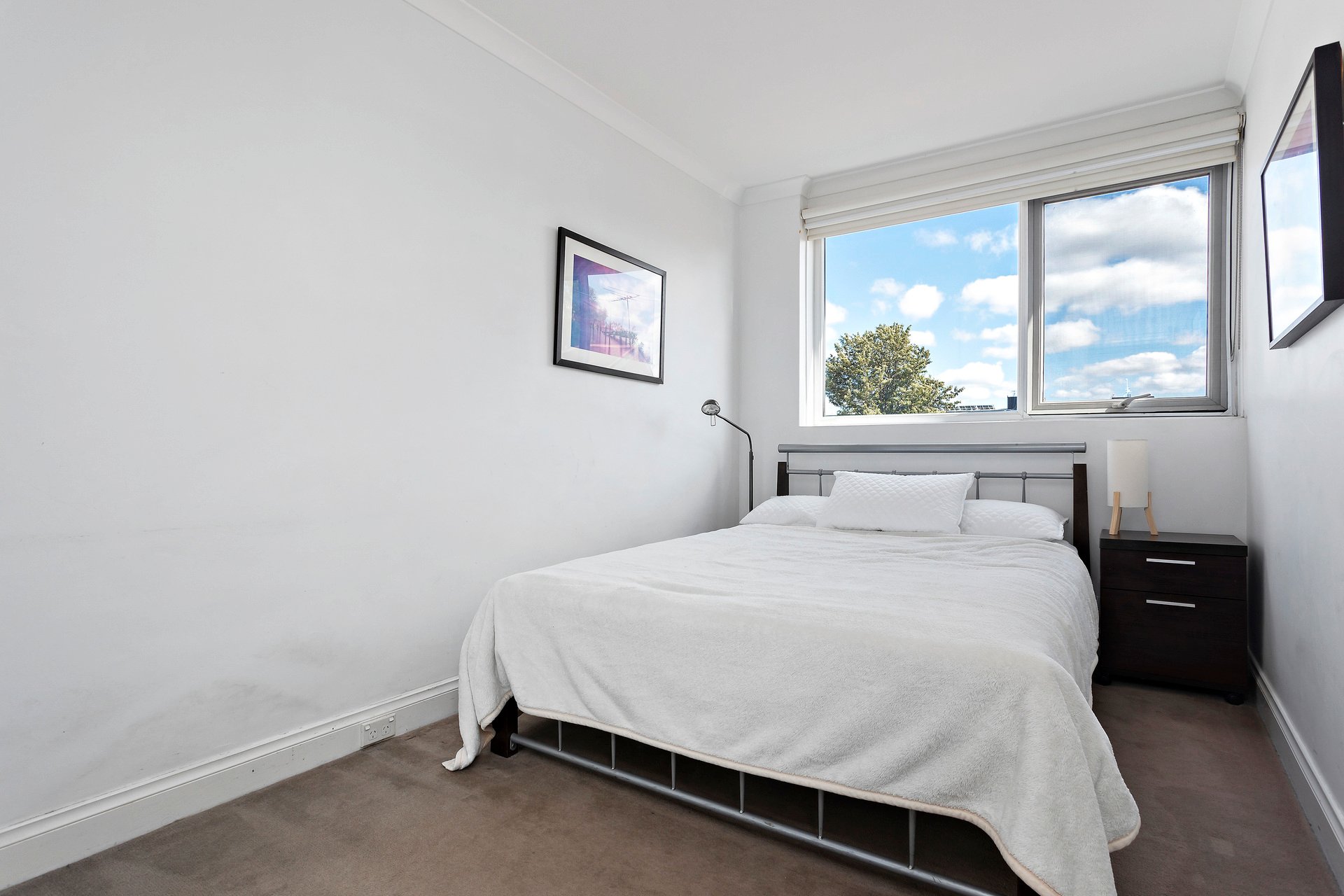 Property Gallery Thumbnail 7