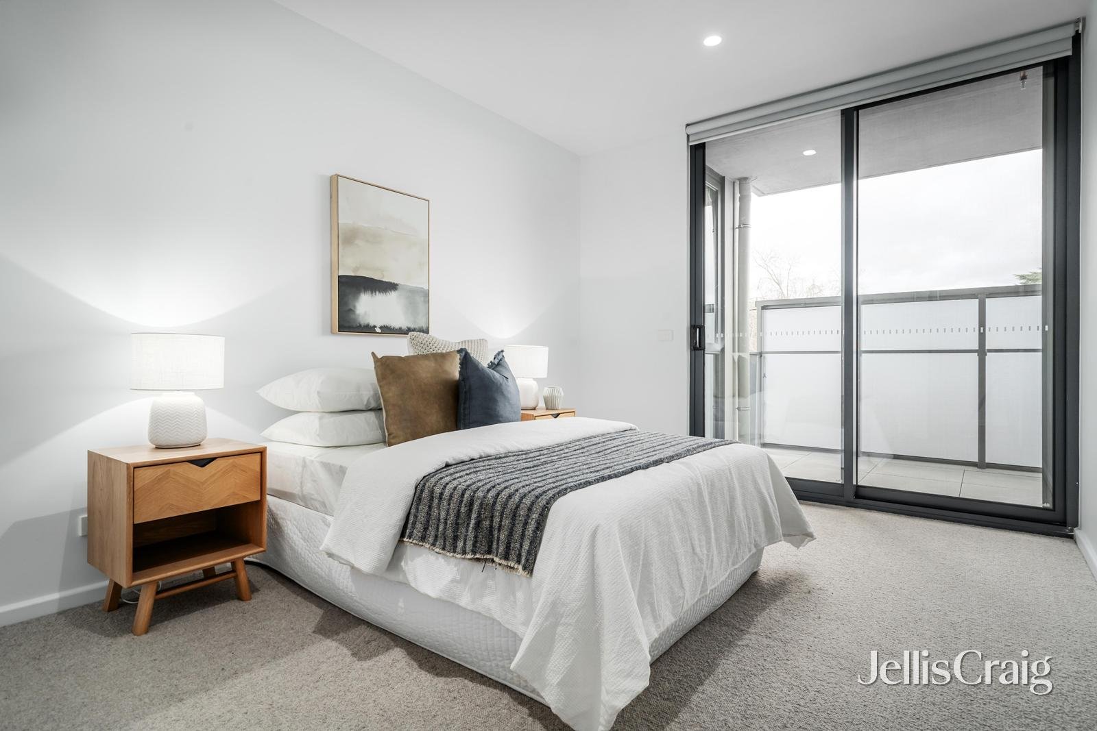 101/14-16 Clay Drive, Doncaster image 9