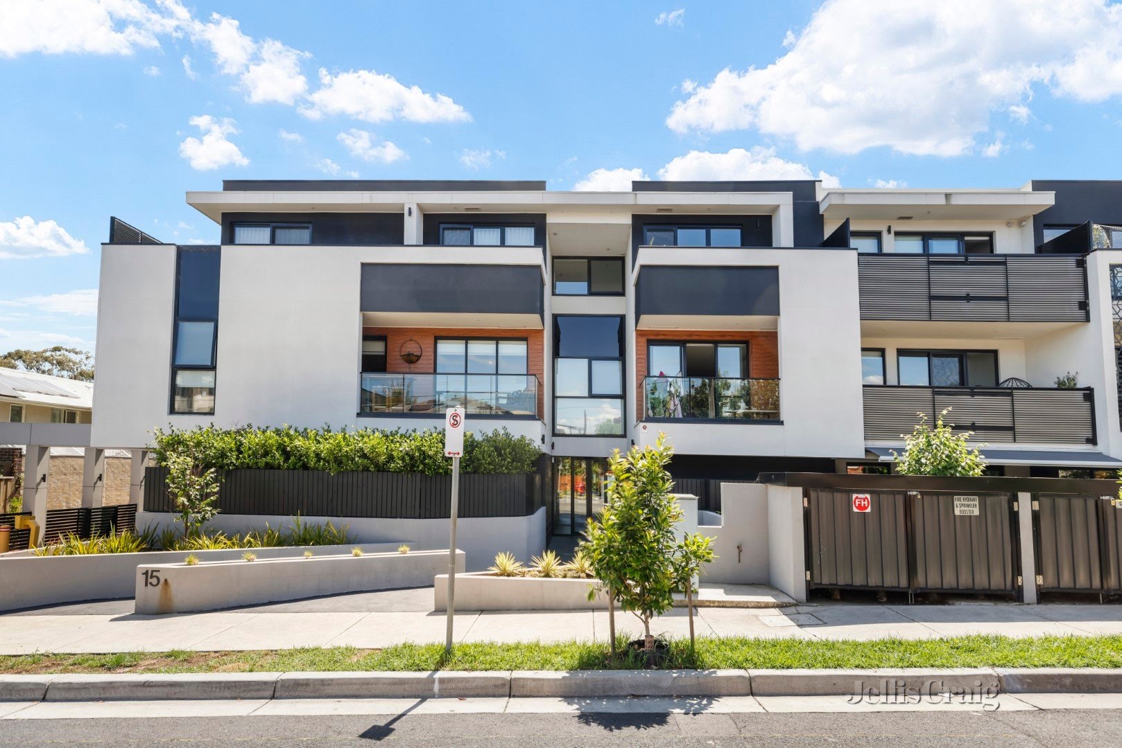 101/15 Major Street, Highett image 1