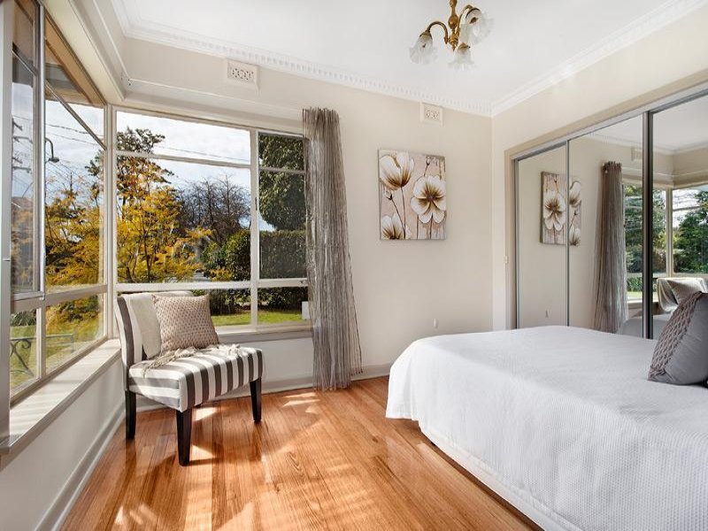 10/115 Wattle Valley Road, Camberwell image 6