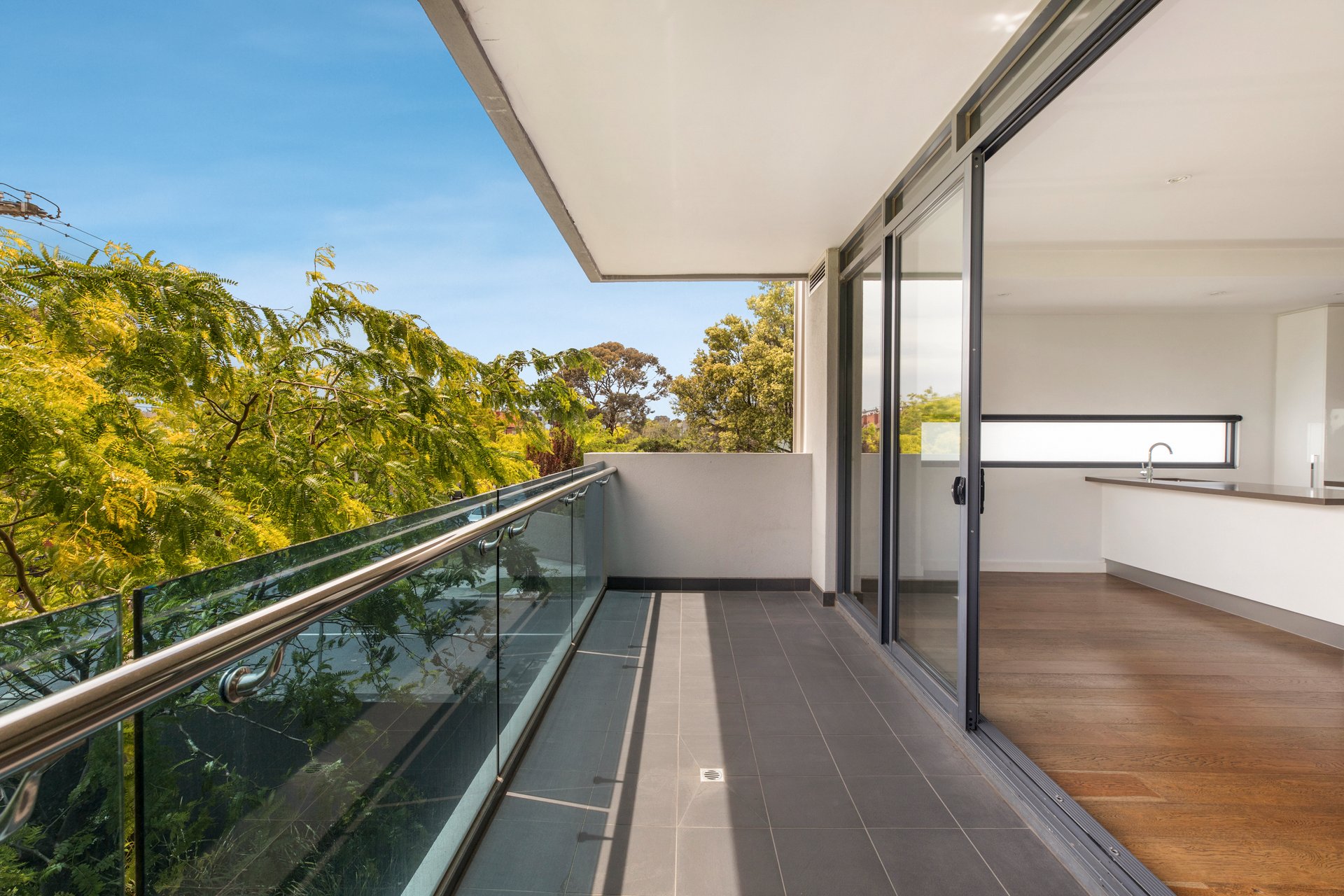 Property Gallery Thumbnail 6