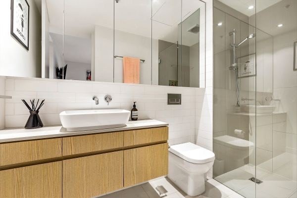 101/2 Cromwell Road, South Yarra image 3