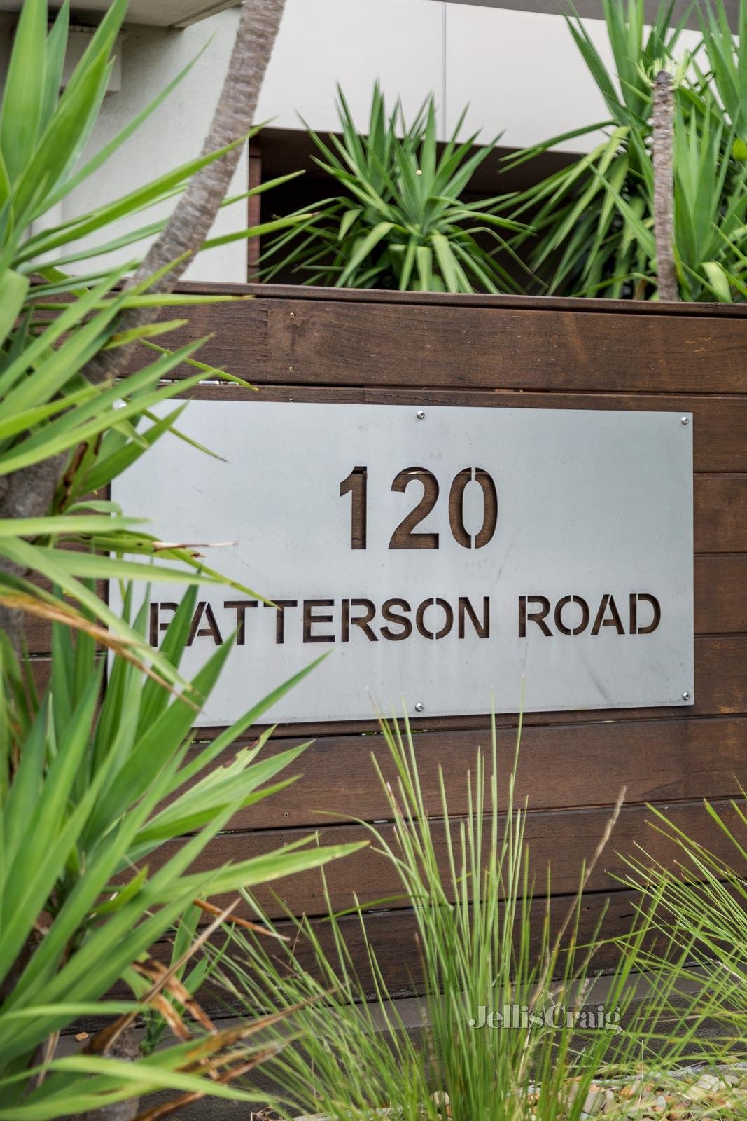10/120 Patterson Road, Bentleigh image 10