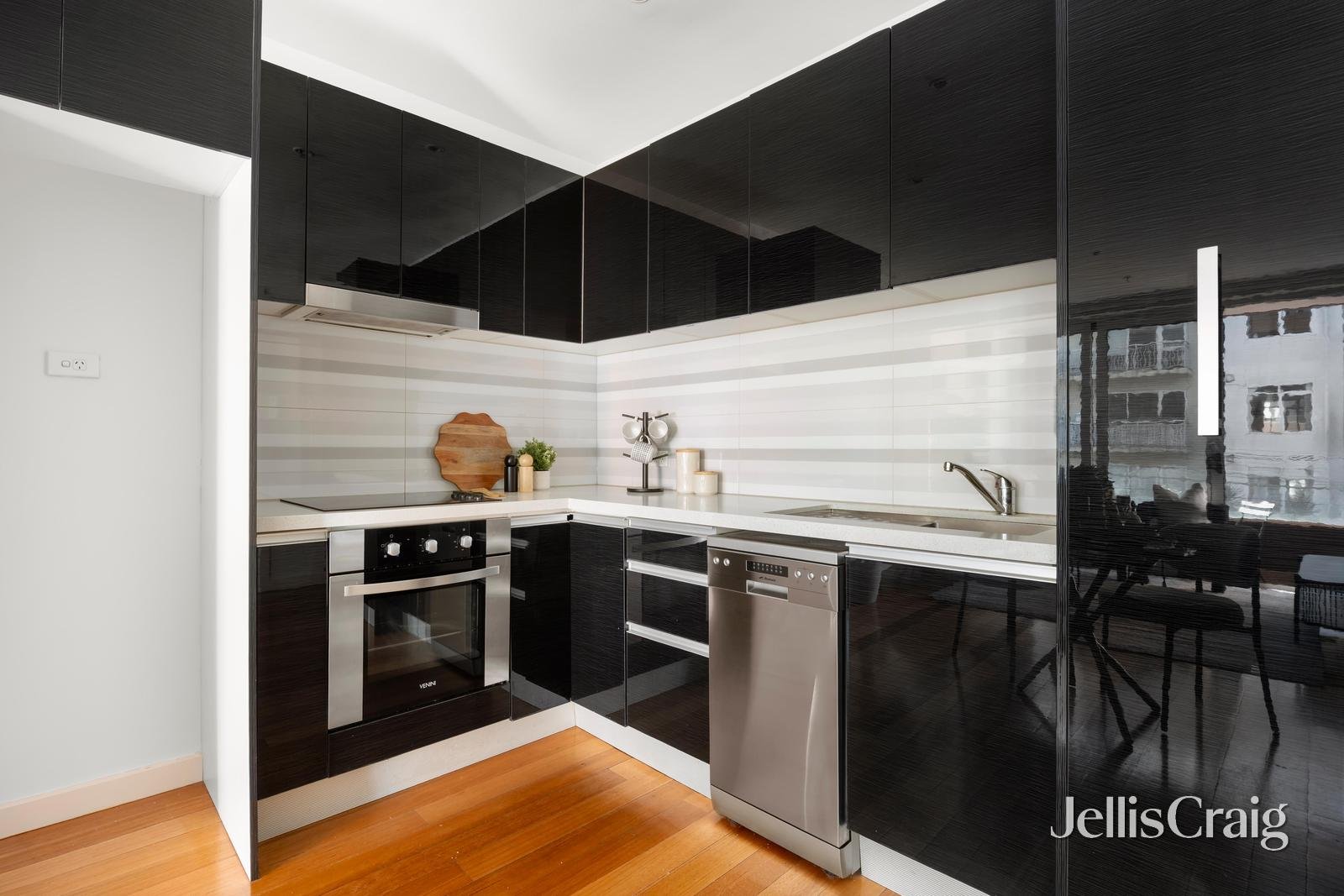 101/218 Lygon Street, Brunswick&nbsp;East image 3