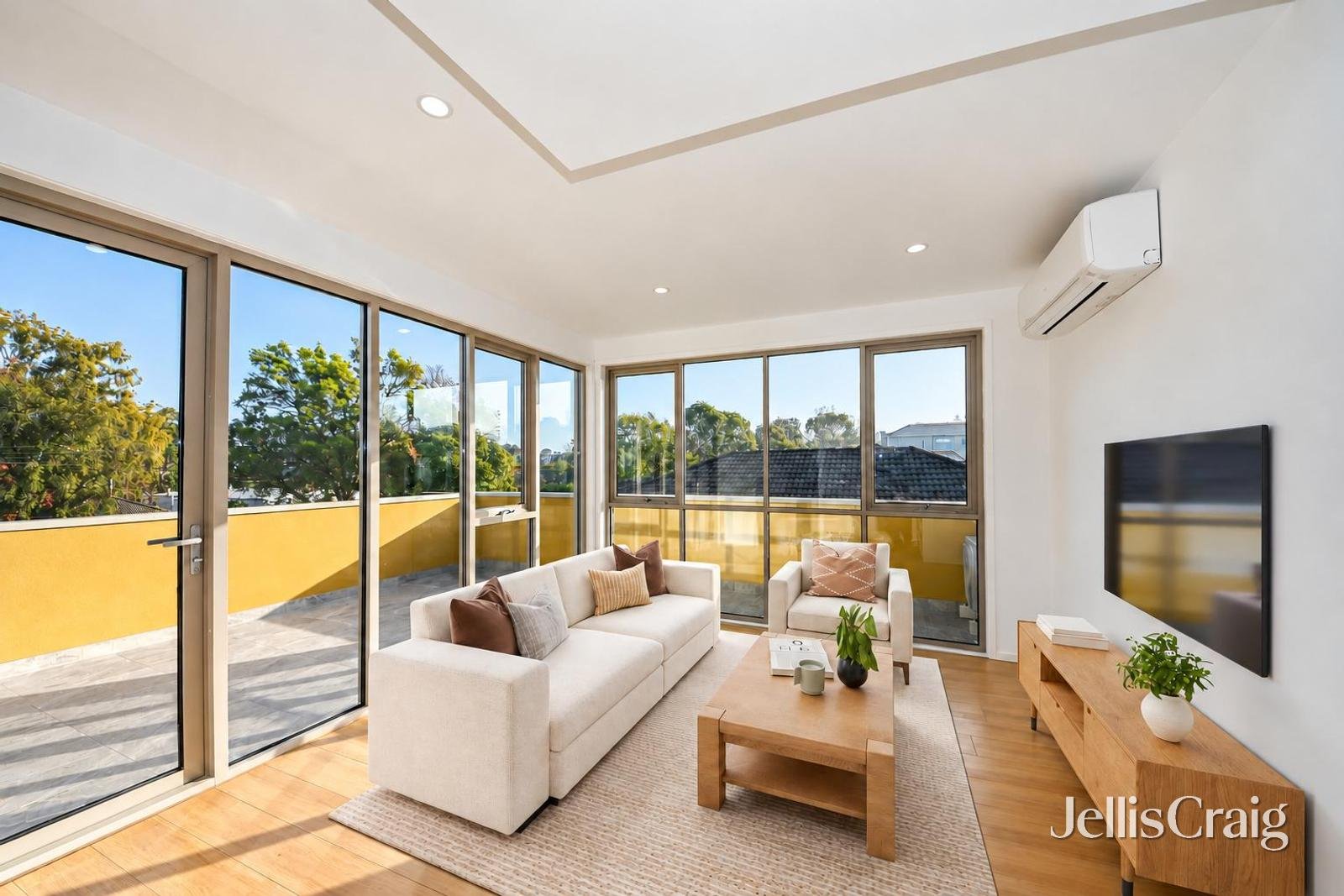 101/22 Shirley Avenue, Glen&nbsp;Waverley image 2
