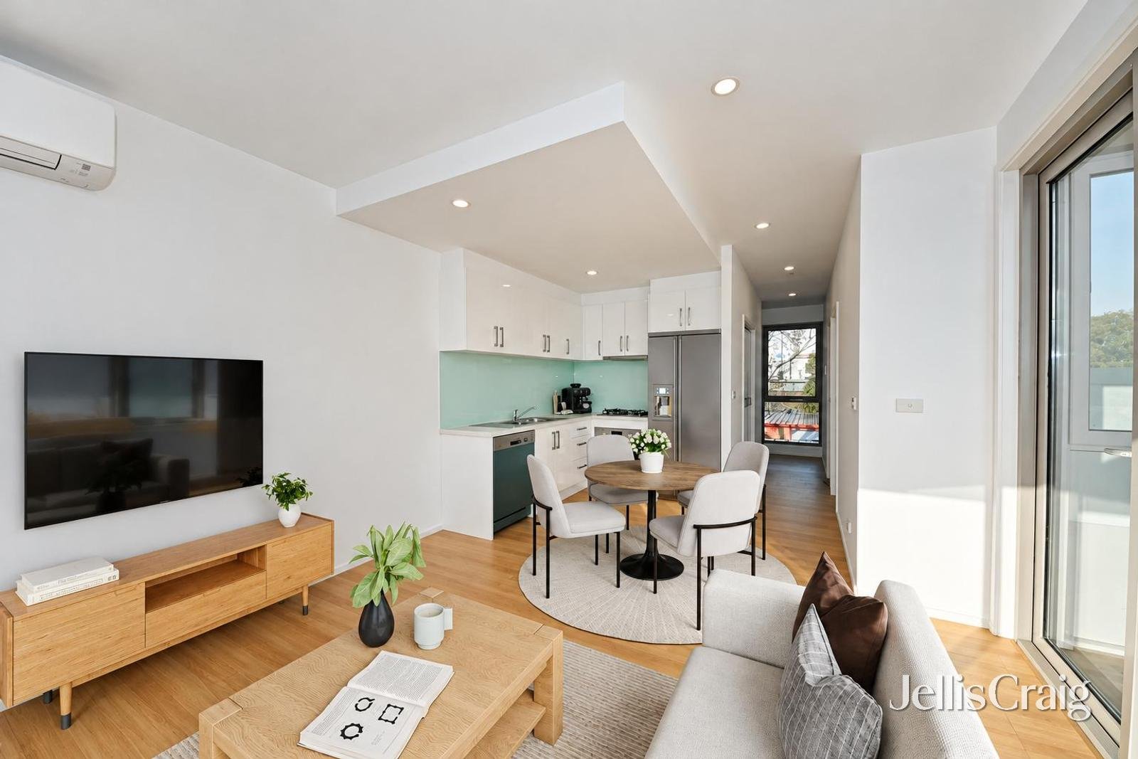 101/22 Shirley Avenue, Glen&nbsp;Waverley image 3
