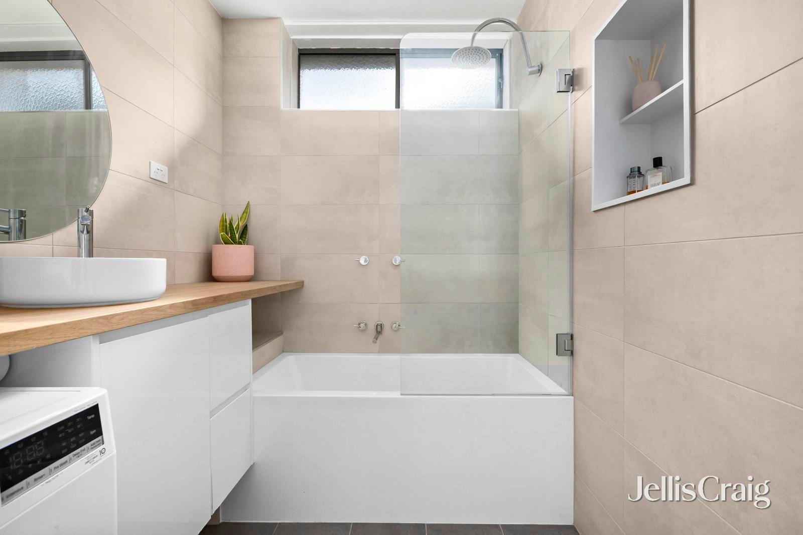 10/123 Epsom Road, Ascot Vale image 7
