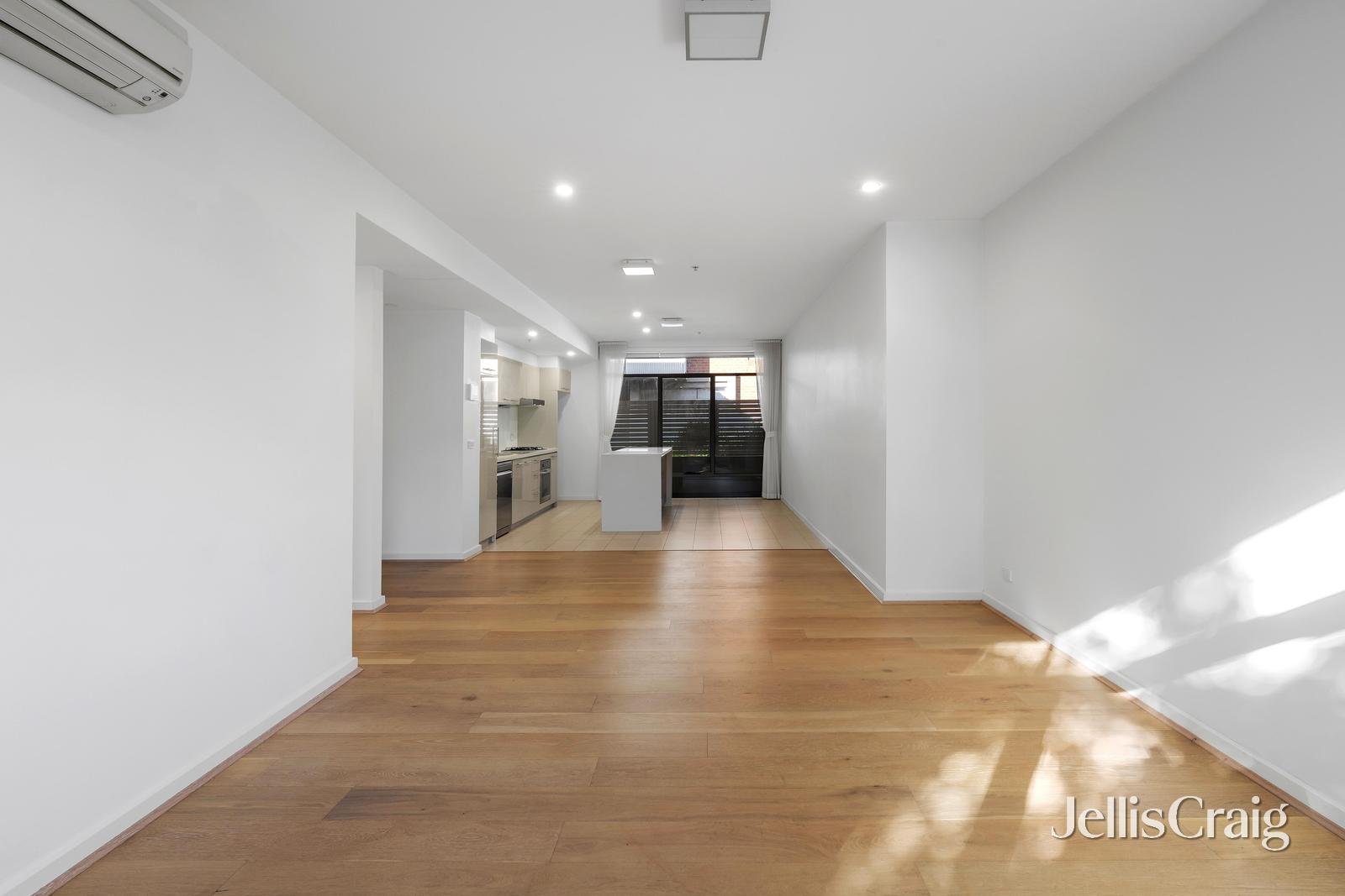 10/1245 Burke Road, Kew image 2
