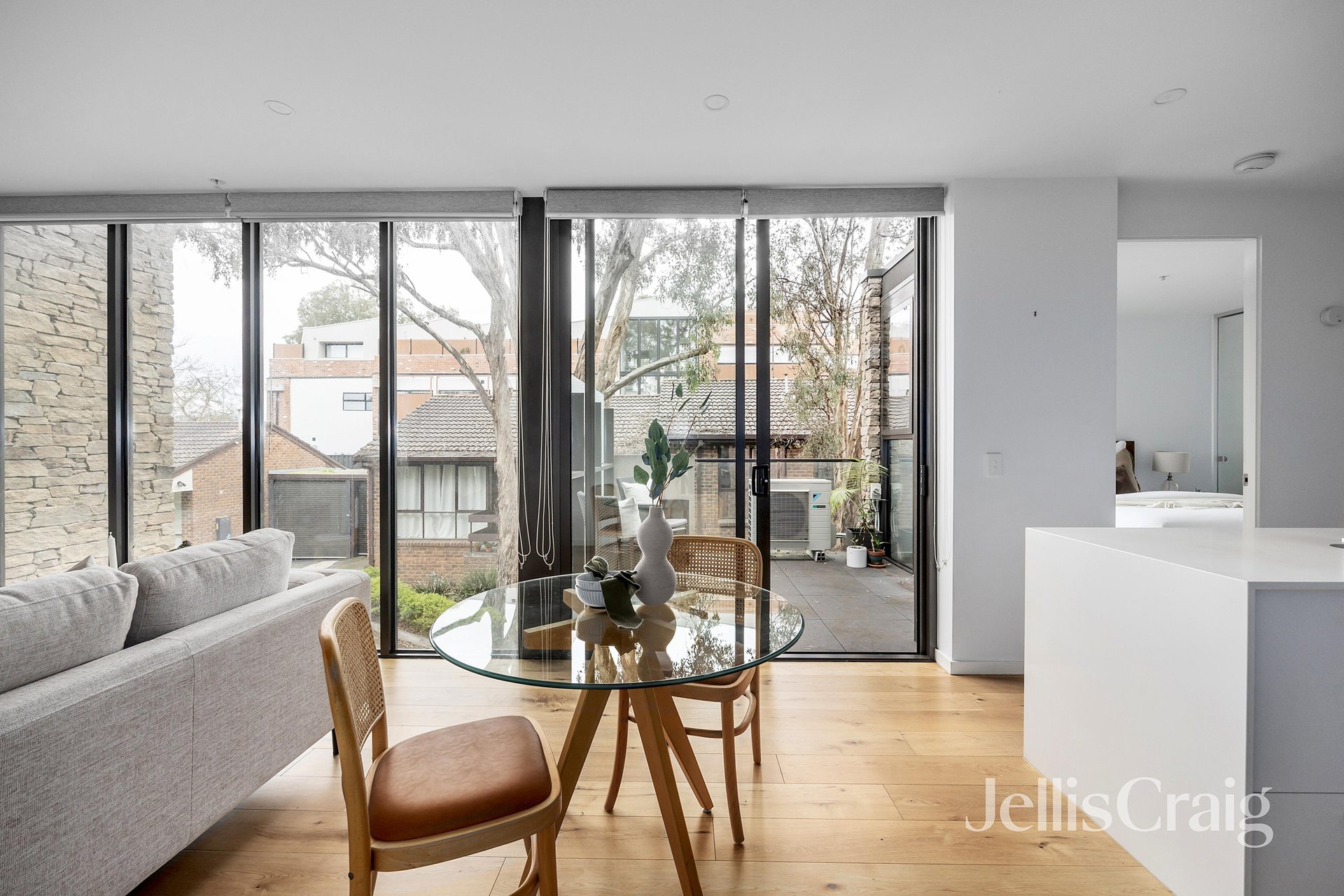 101/25 Pryor Street, Eltham image 5