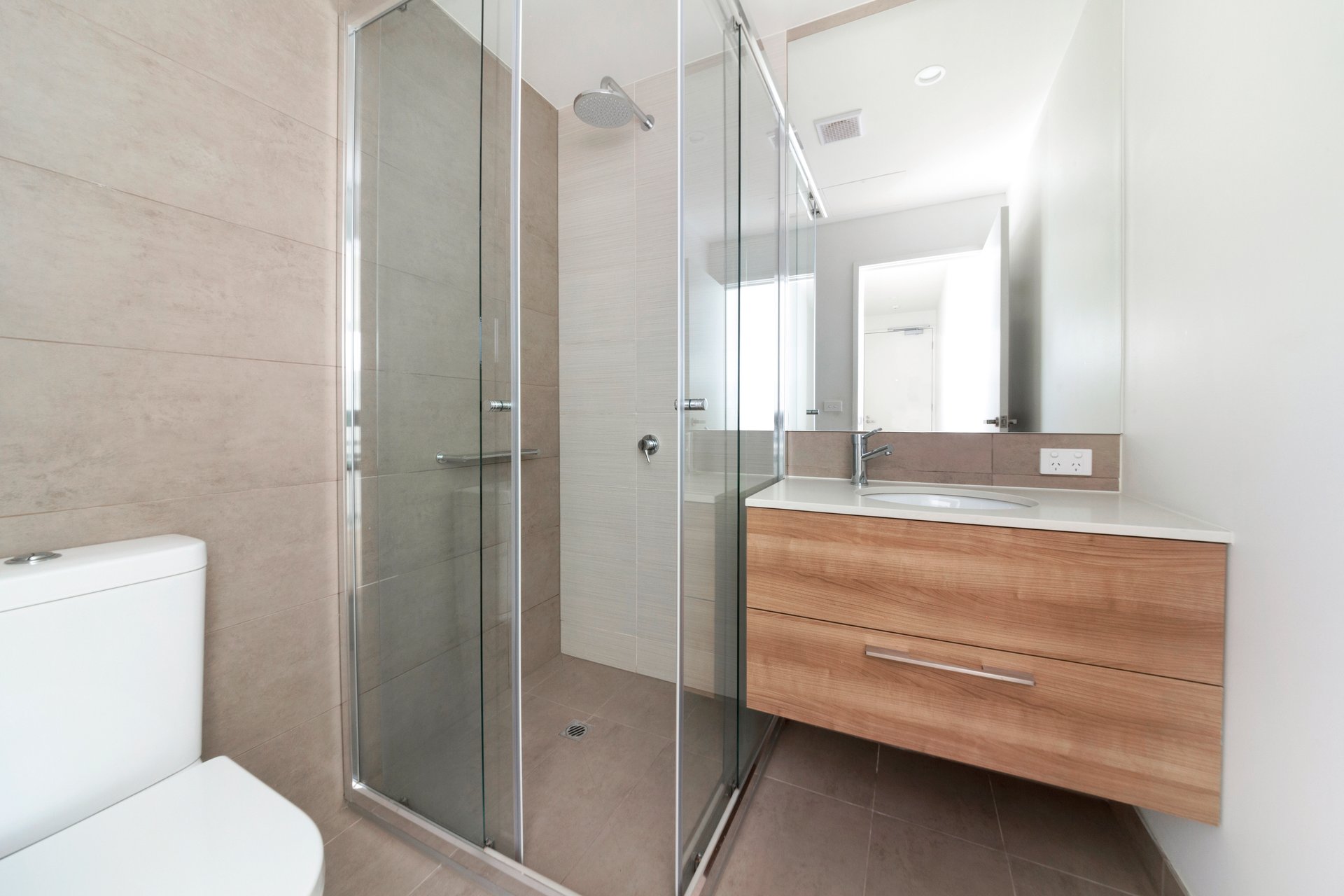 101 / 252 Bay Road Sandringham