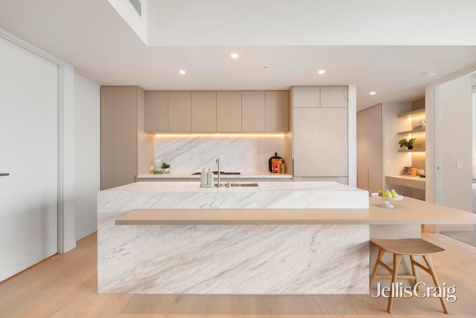 1012/538 Epsom Road, Flemington image 2