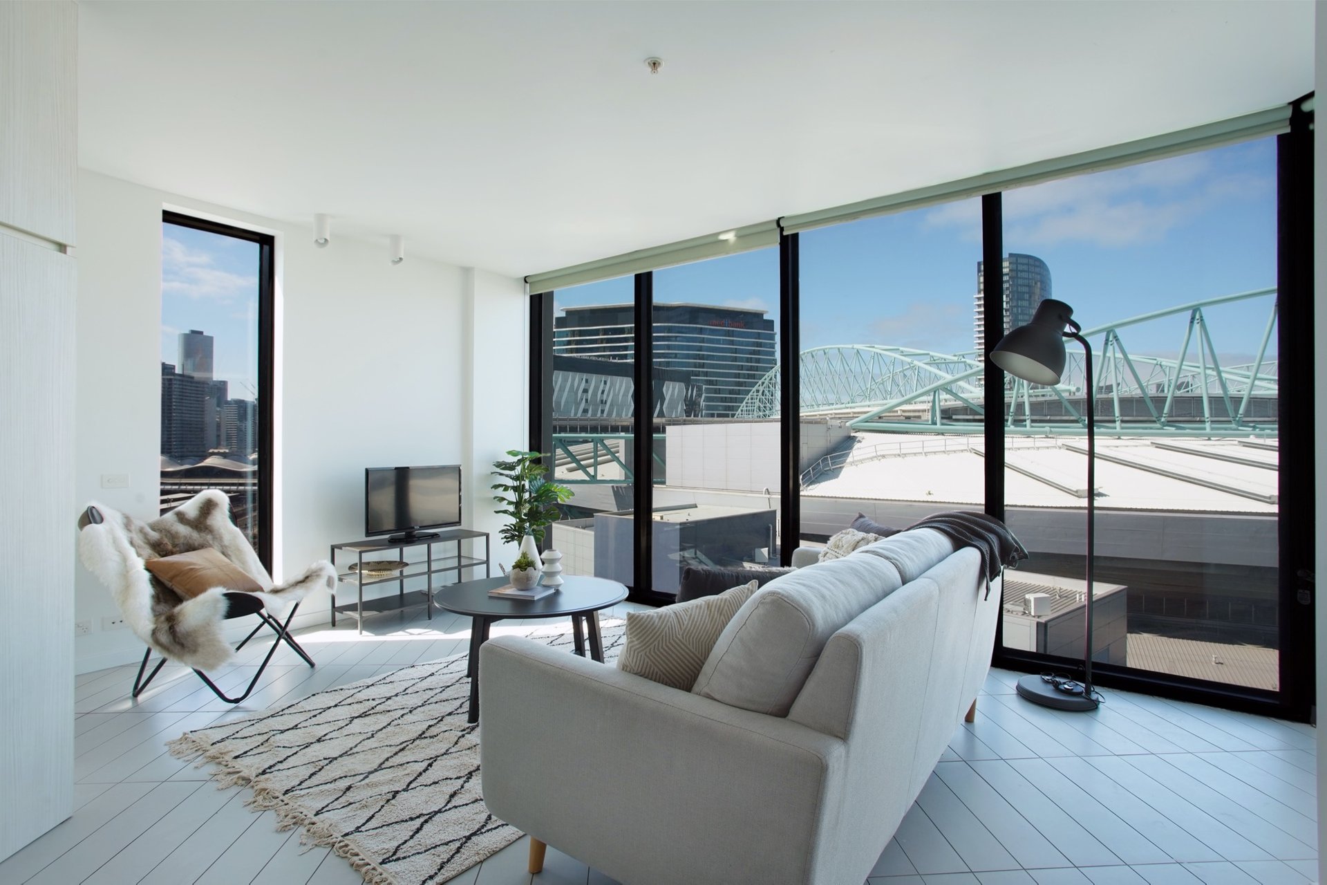 Property Gallery - Main Image