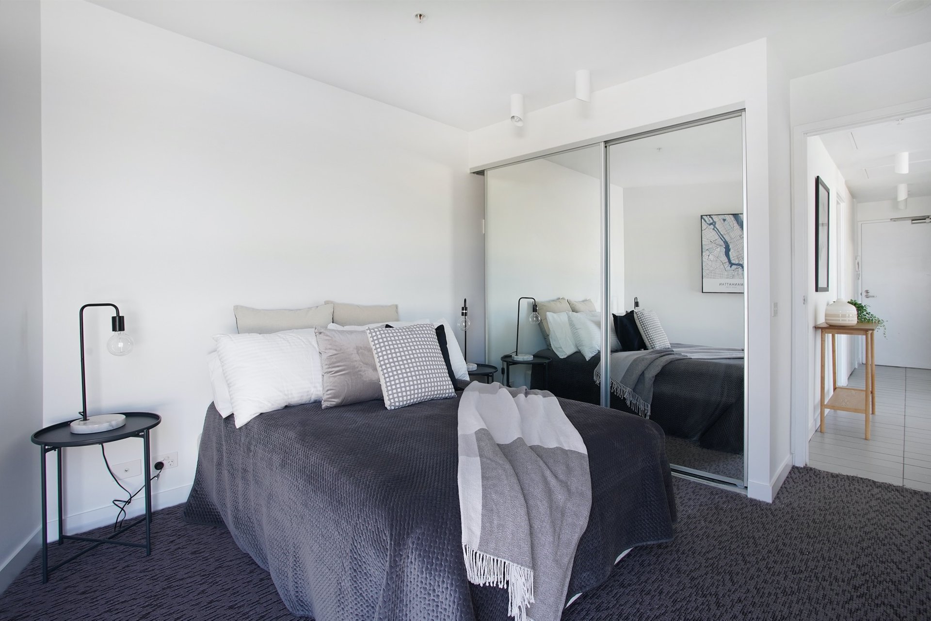 Property Gallery Thumbnail 9