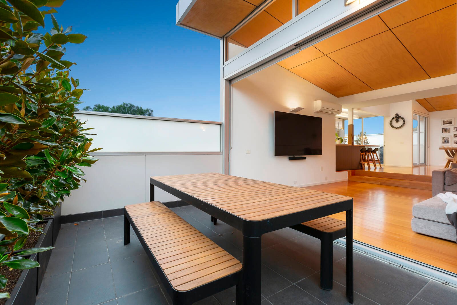 Property Gallery Thumbnail 13
