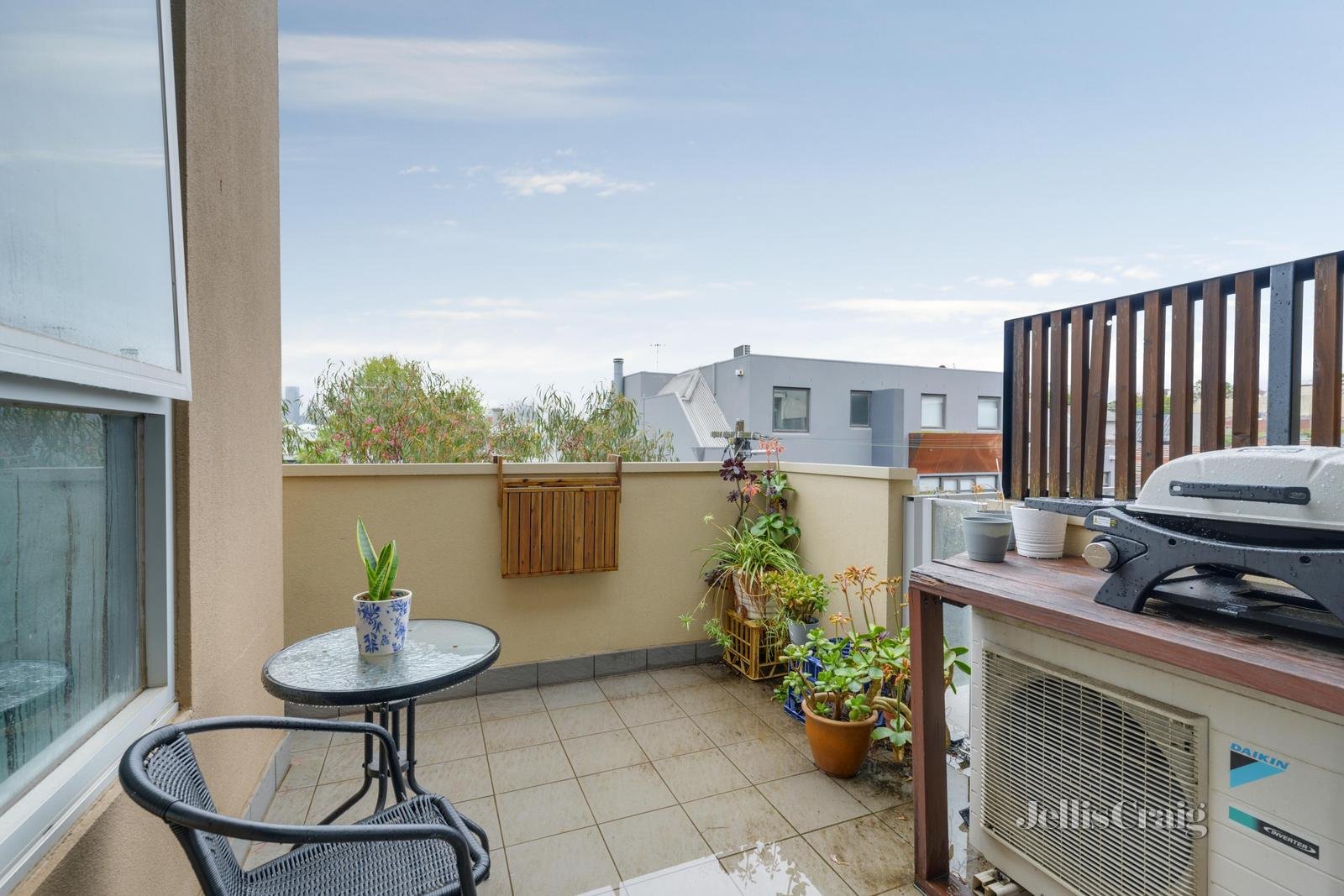 101/27 Dickmann Street, Richmond image 3