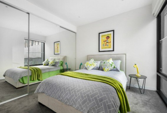 101/30 The Esplanade, St Kilda image 5