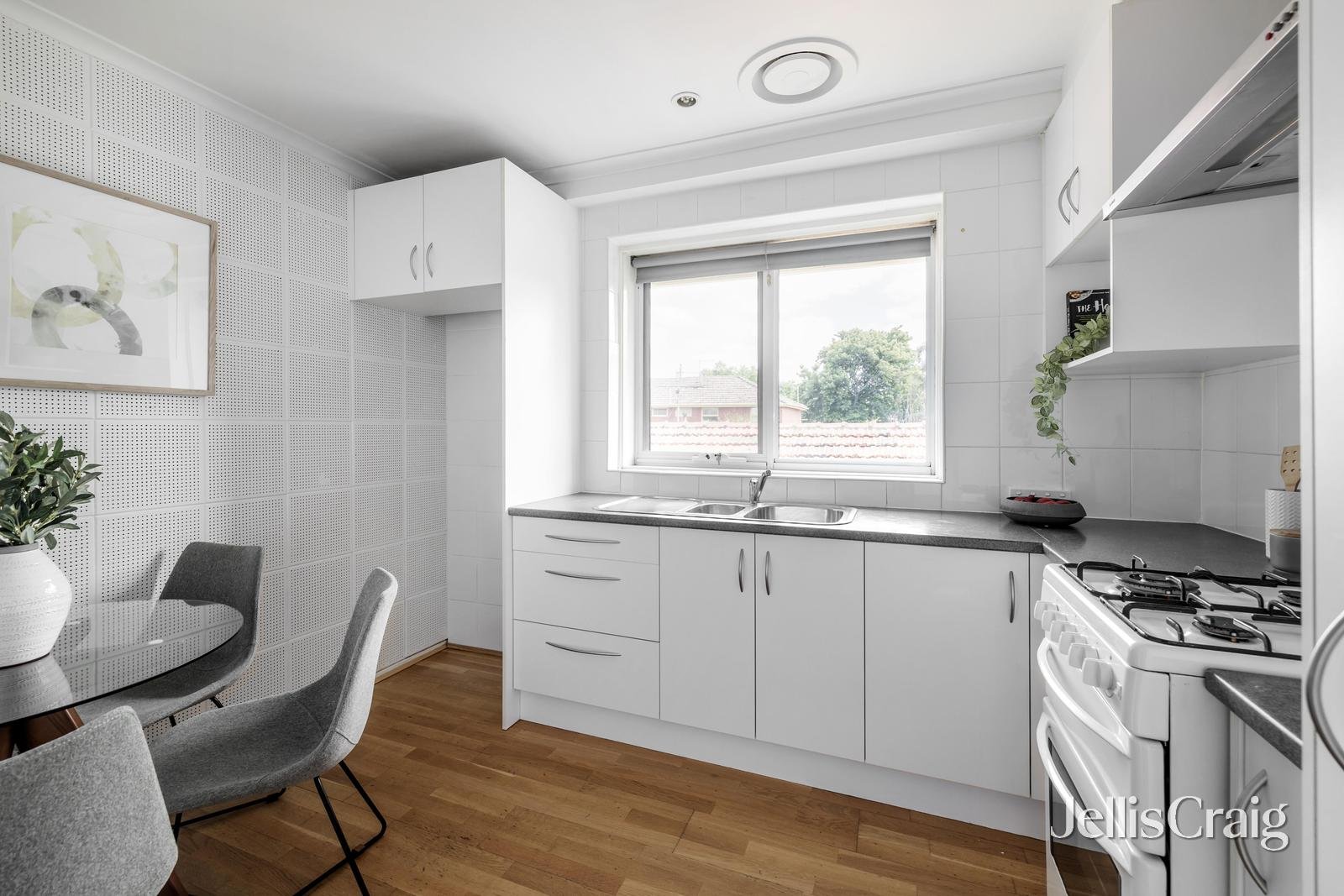 10/132 Alexandra Street, St&nbsp;Kilda&nbsp;East image 2