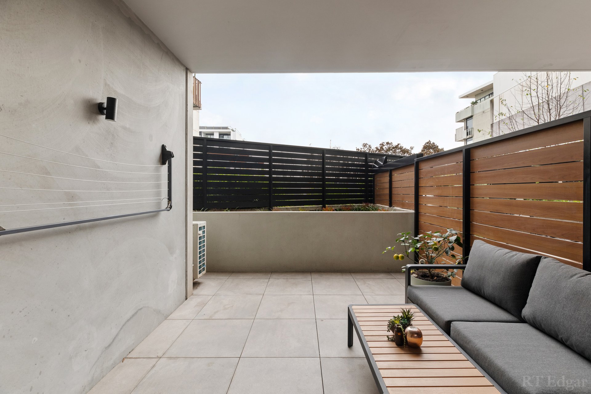 Property Gallery Thumbnail 12