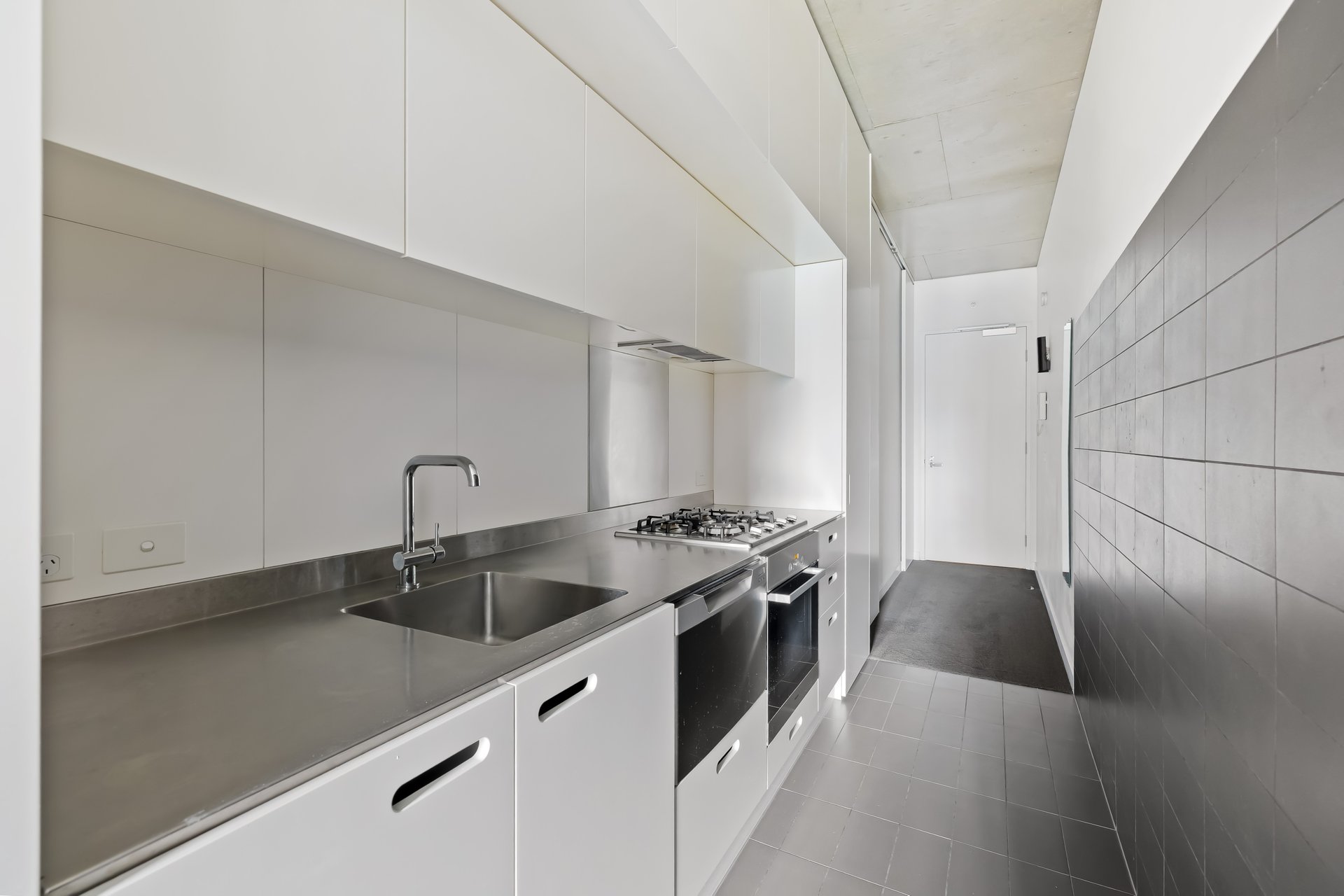1013/65 Coventry St, Southbank image 4