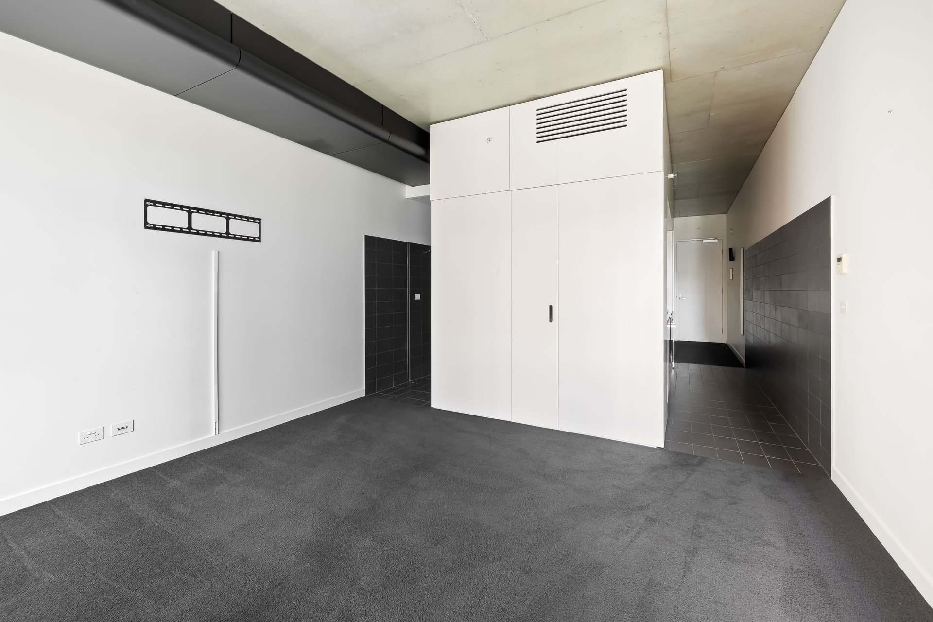 1013/65 Coventry St, Southbank image 5