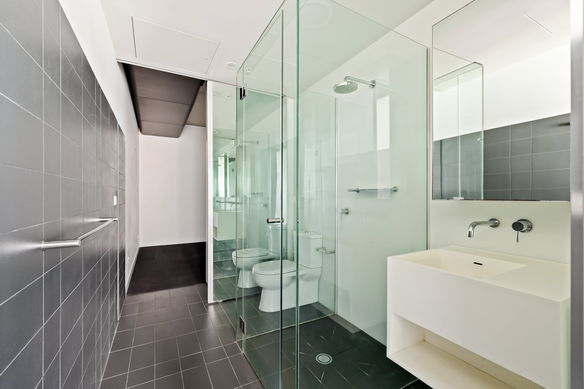 1013/65 Coventry St, Southbank image 7