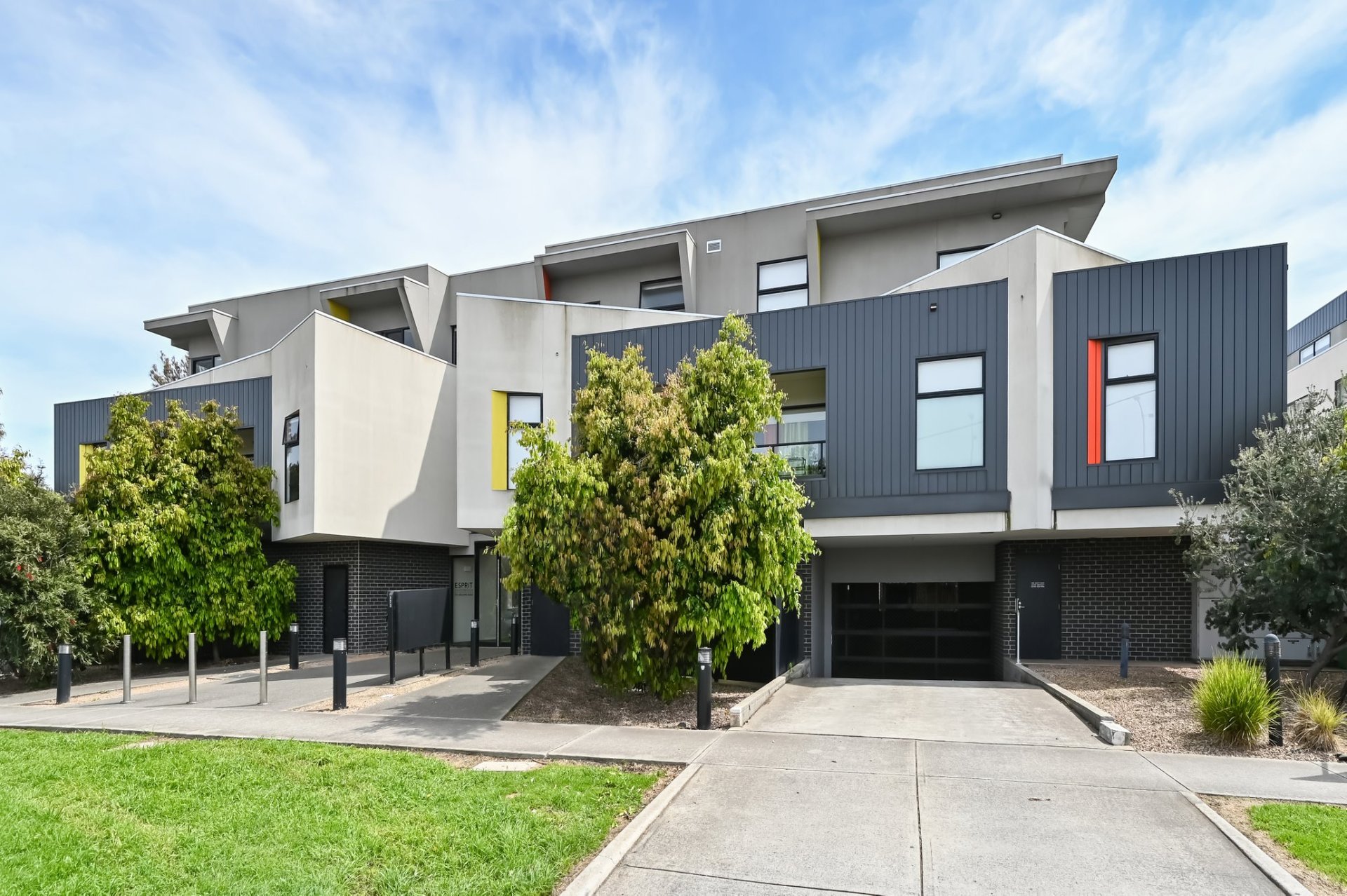 Property Gallery Thumbnail 7