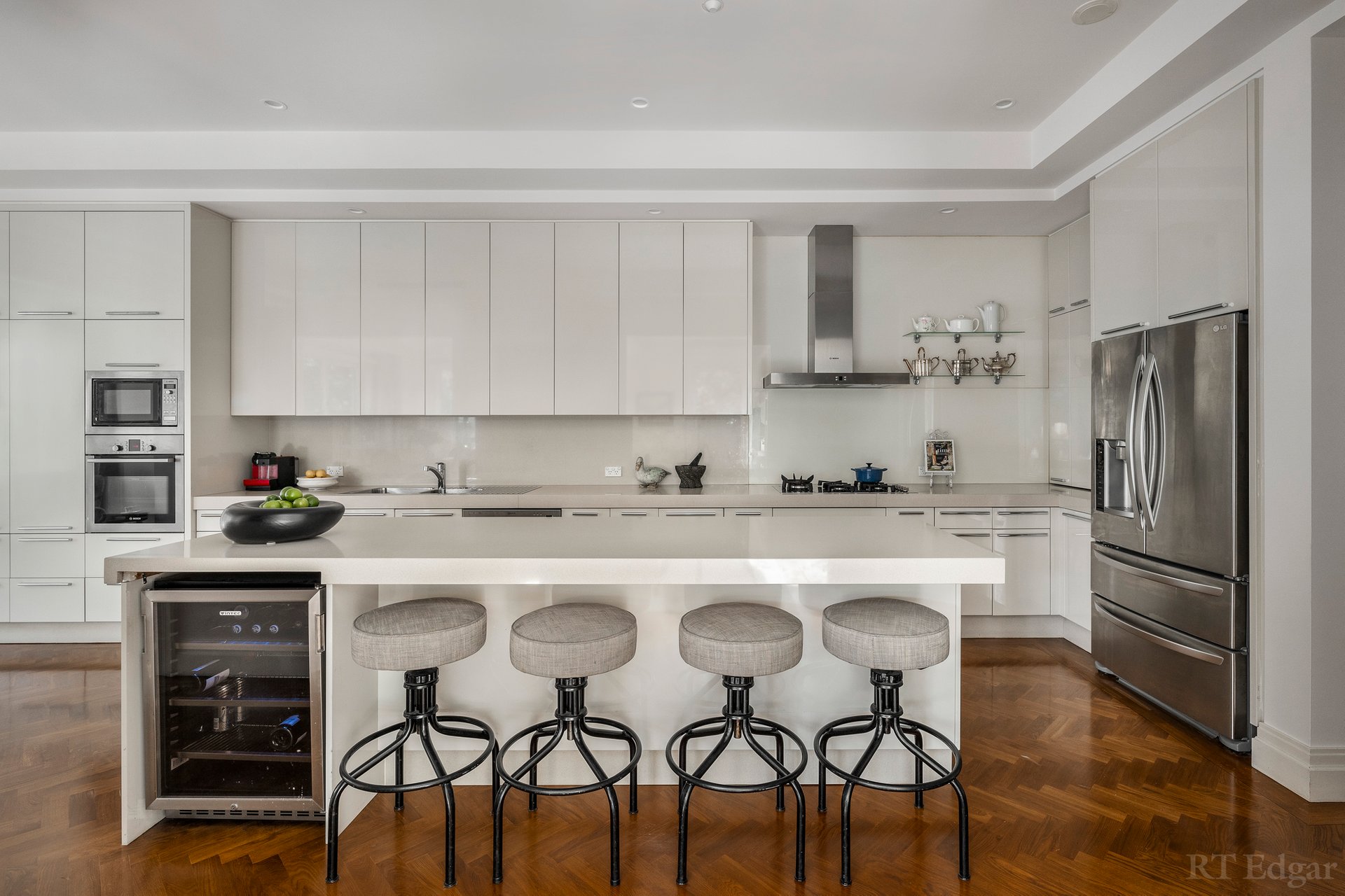 Property Gallery - Main Image