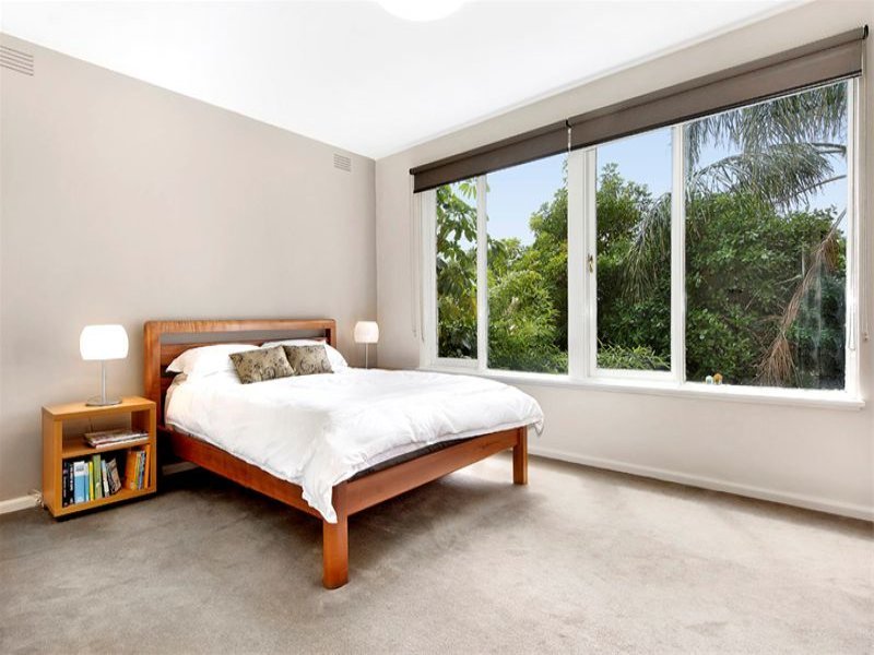 10/14 Broadway, Elwood image 5