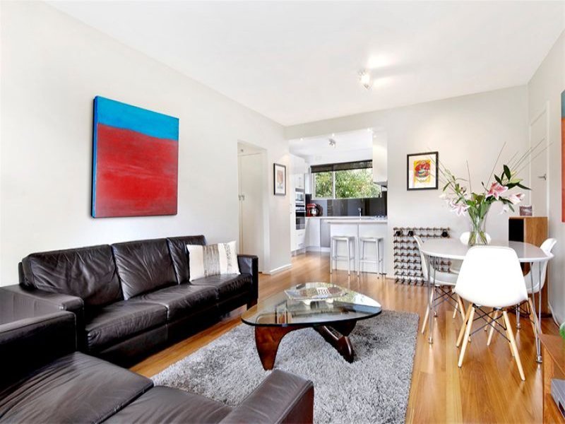10/14 Broadway, Elwood image 8