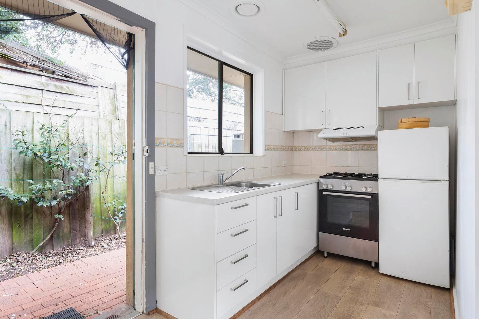 10/14 Yarralea Street, Alphington image 8