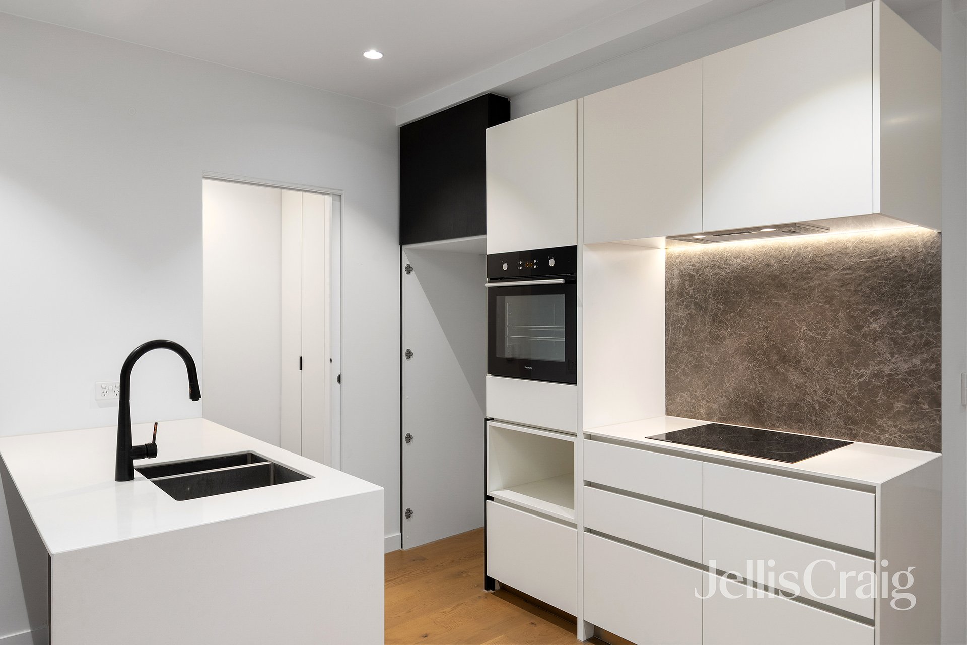 1014/443 Upper Heidelberg Road, Ivanhoe image 2