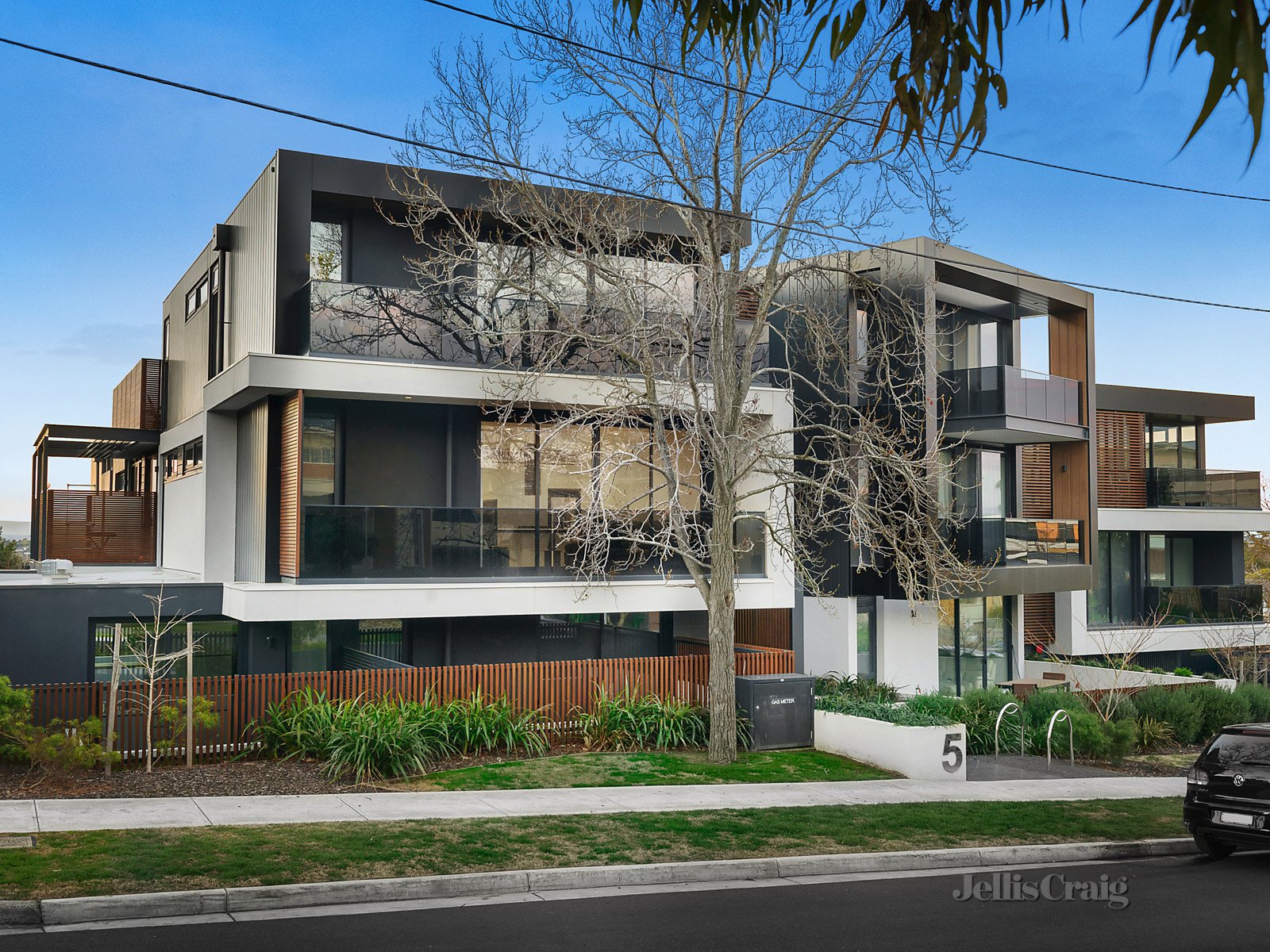 101/5-7 Curlew Court, Doncaster
- Print Image 1