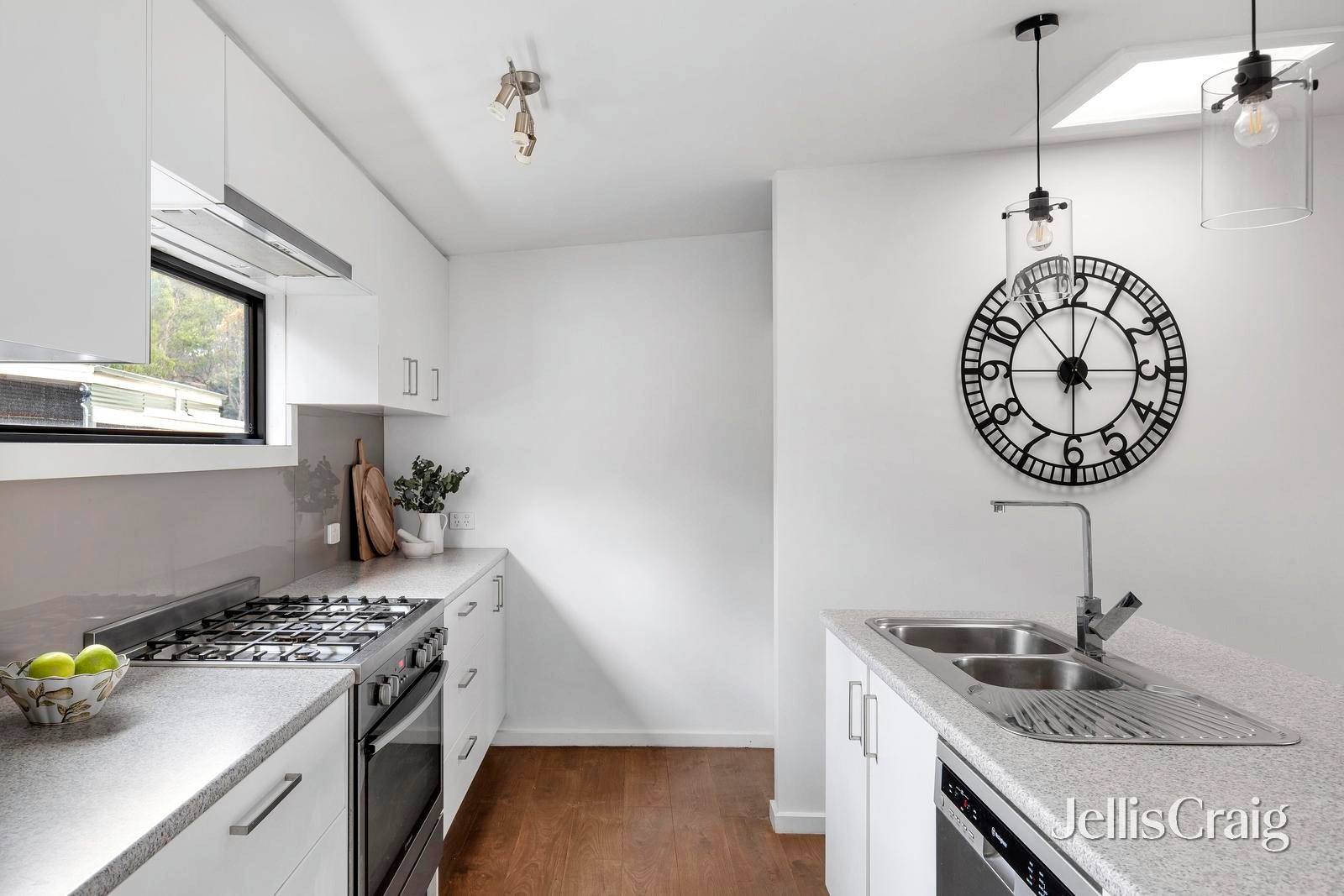 1015 Kangaroo Ground St Andrews Road, St Andrews image 9